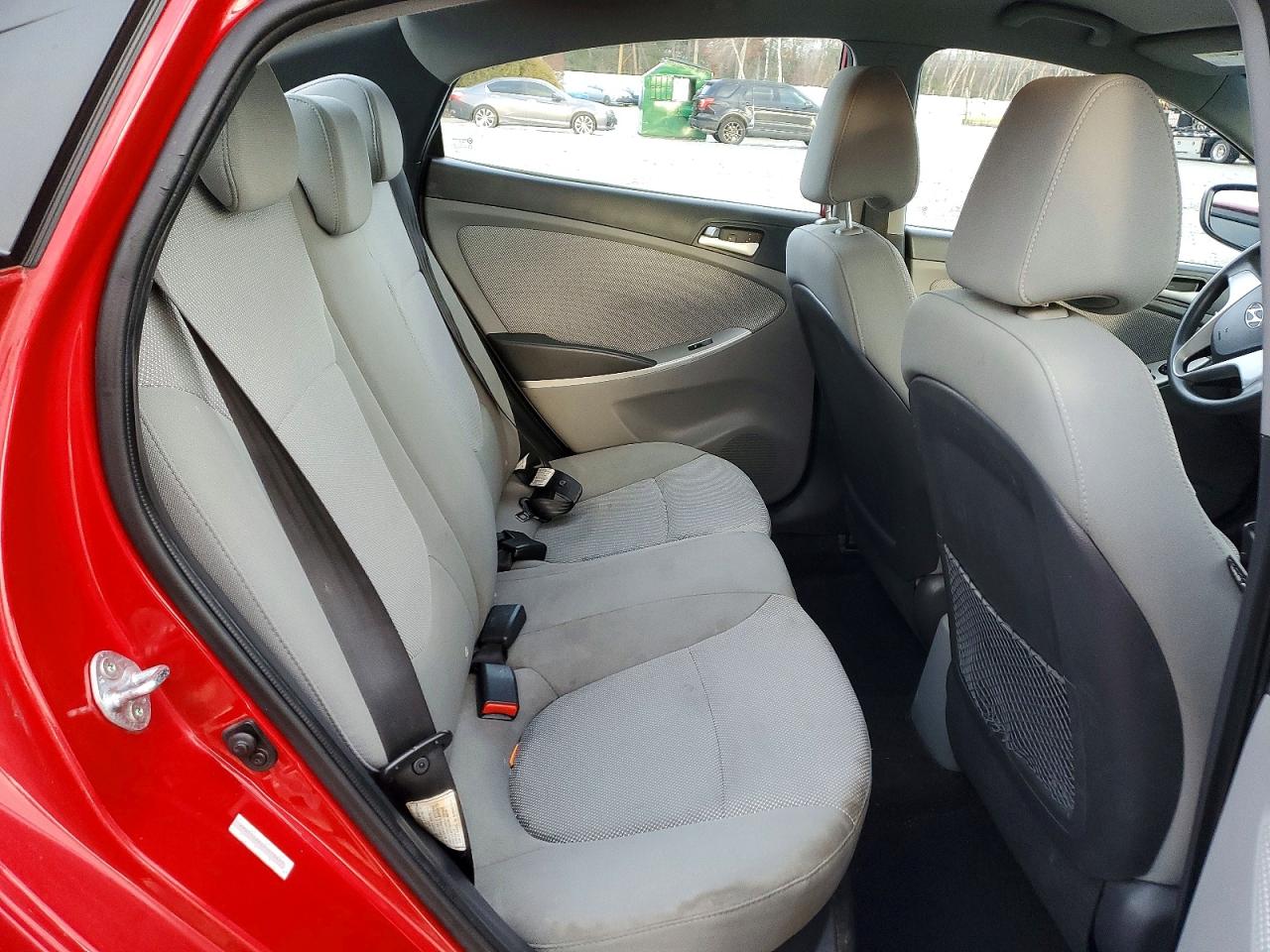 2013 Hyundai Accent Gls Red vin: KMHCT4AE6DU516427