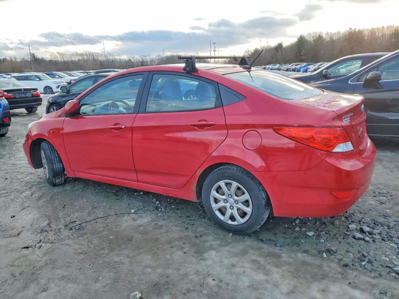 2013 Hyundai Accent Gls Red vin: KMHCT4AE6DU516427