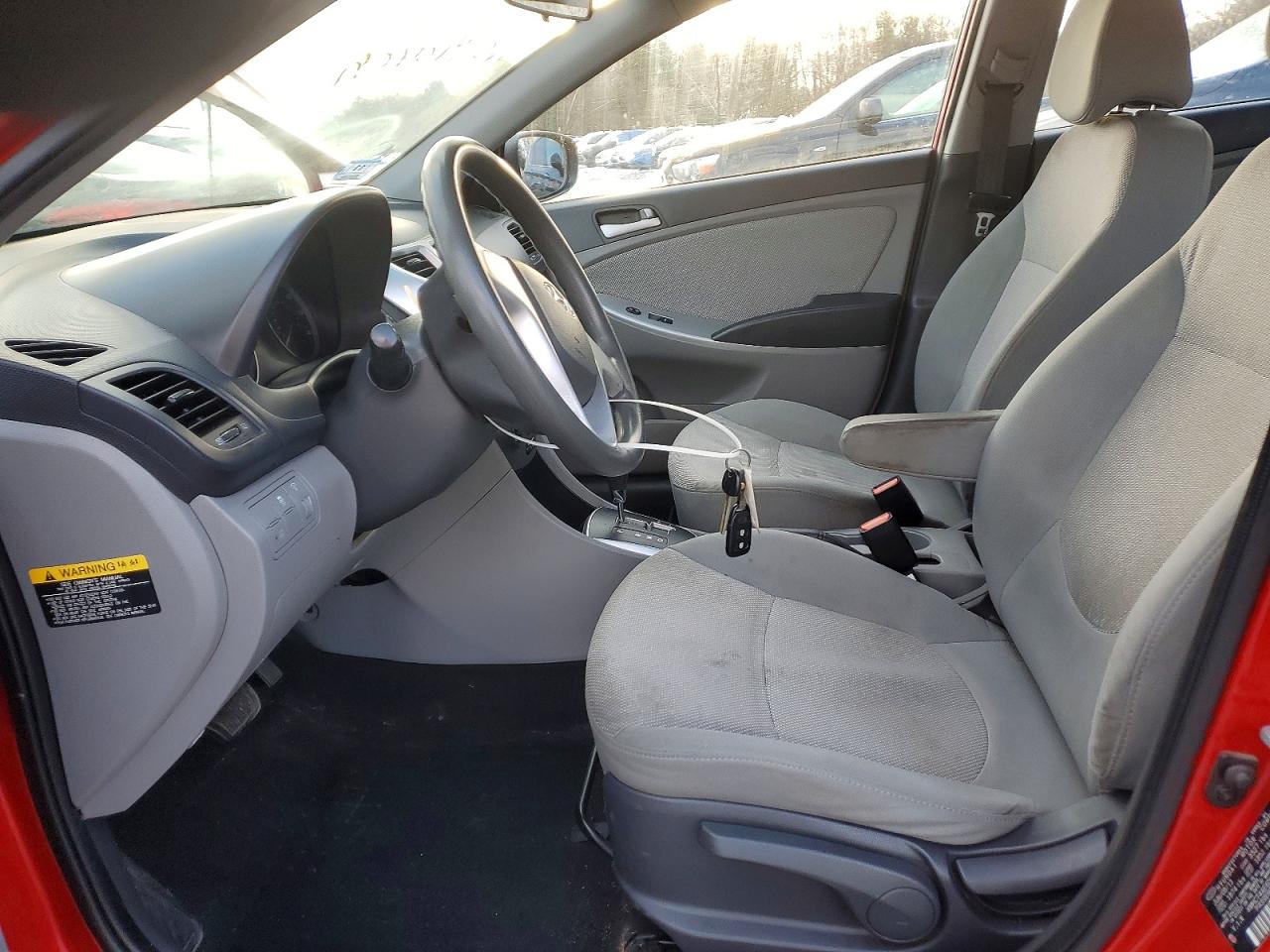 2013 Hyundai Accent Gls Red vin: KMHCT4AE6DU516427