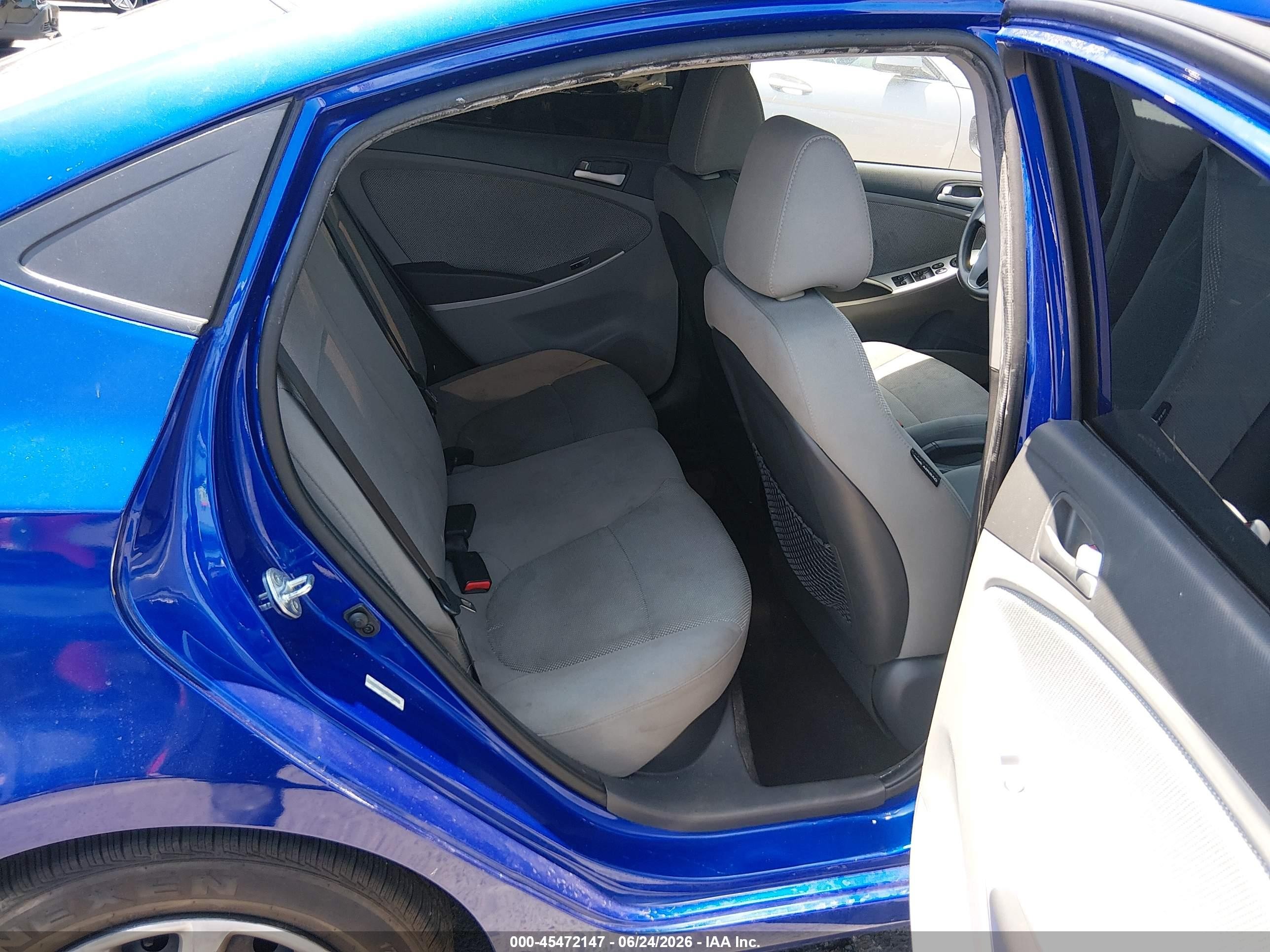 2013 Hyundai Accent Gls Blue vin: KMHCT4AE6DU541943