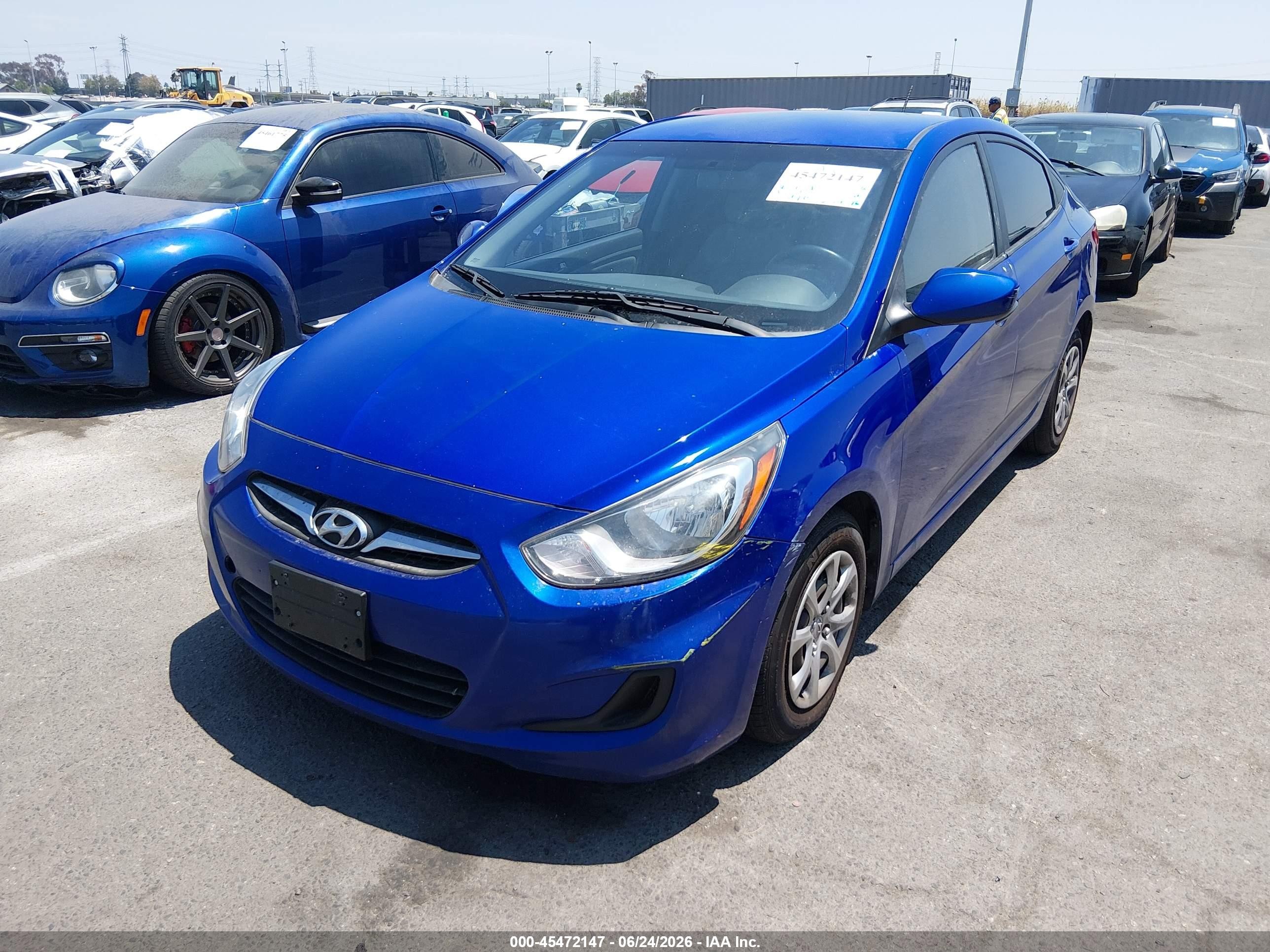 2013 Hyundai Accent Gls Blue vin: KMHCT4AE6DU541943