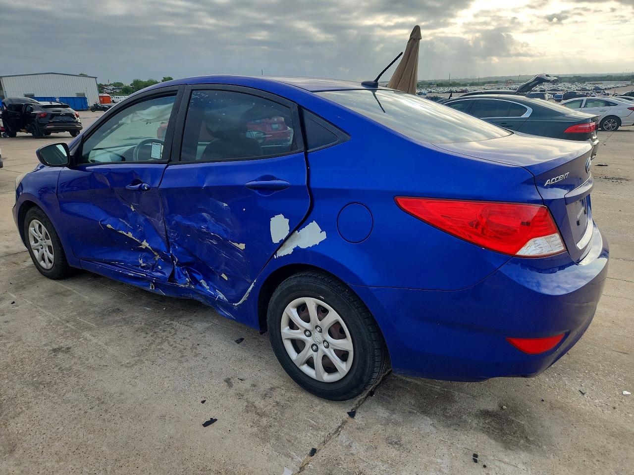 2013 Hyundai Accent Gls Blue vin: KMHCT4AE6DU549279