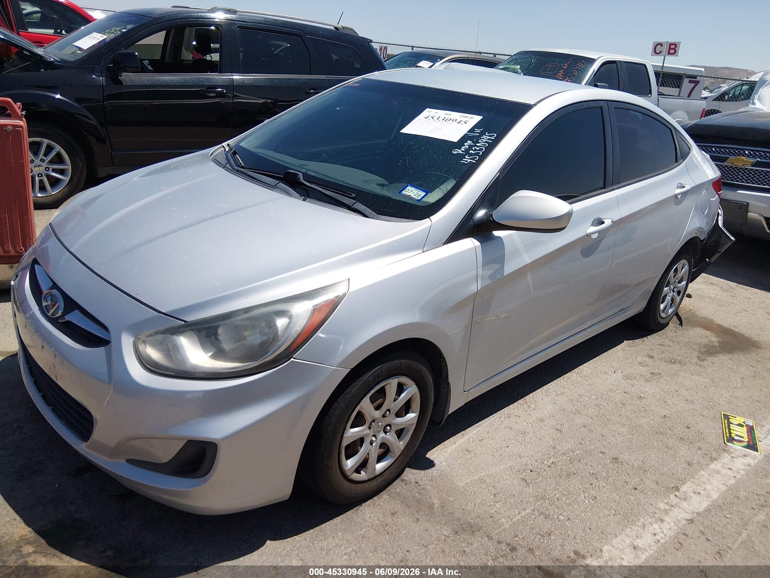 2013 Hyundai Accent Gls Gray vin: KMHCT4AE6DU576207