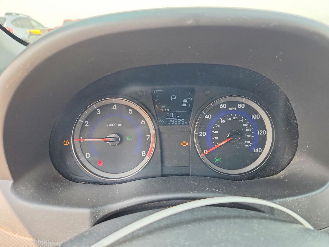 2013 Hyundai Accent Gls Серебряный vin: KMHCT4AE6DU577227