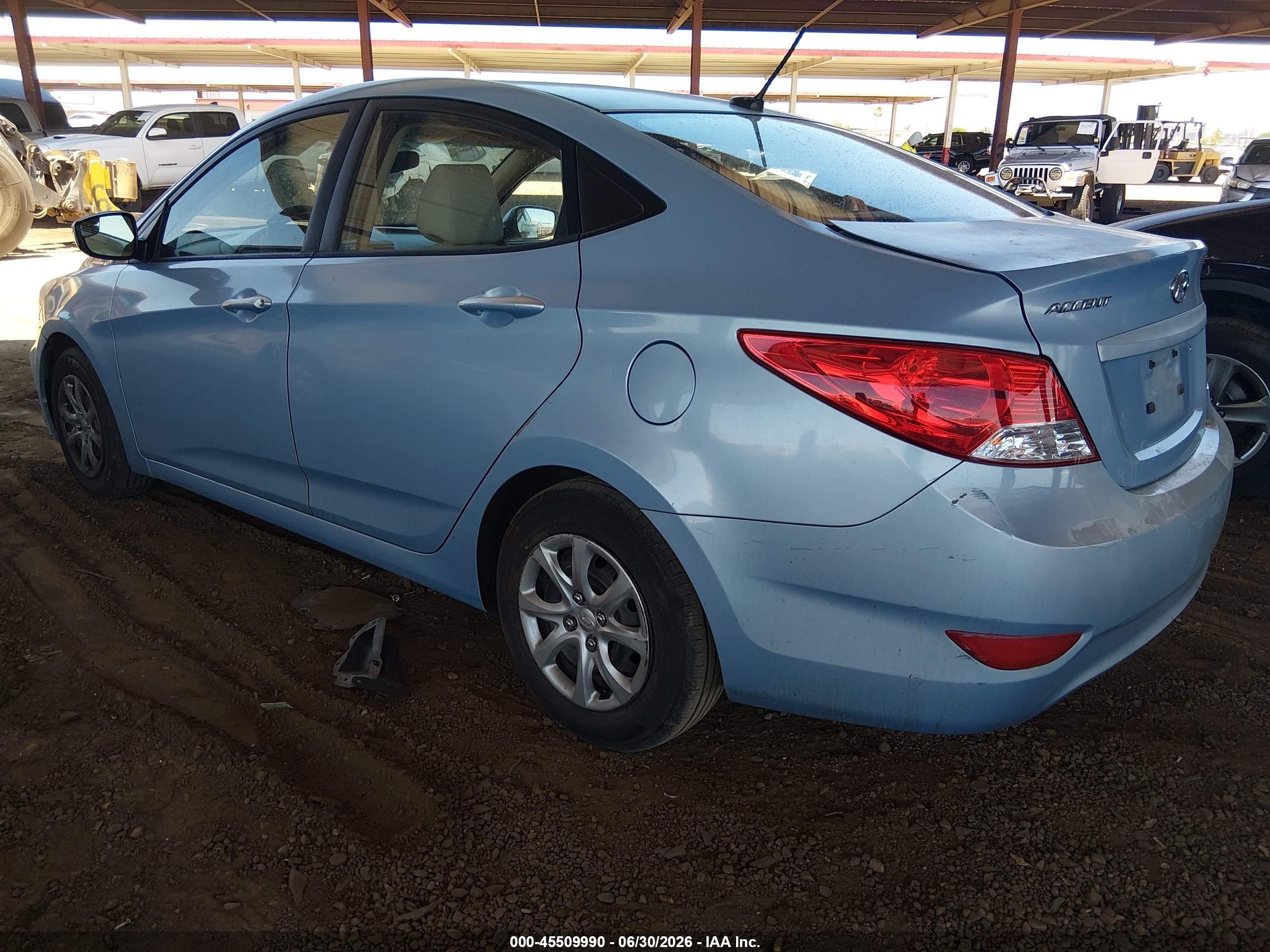 2014 Hyundai Accent Gls Light Blue vin: KMHCT4AE6EU598449