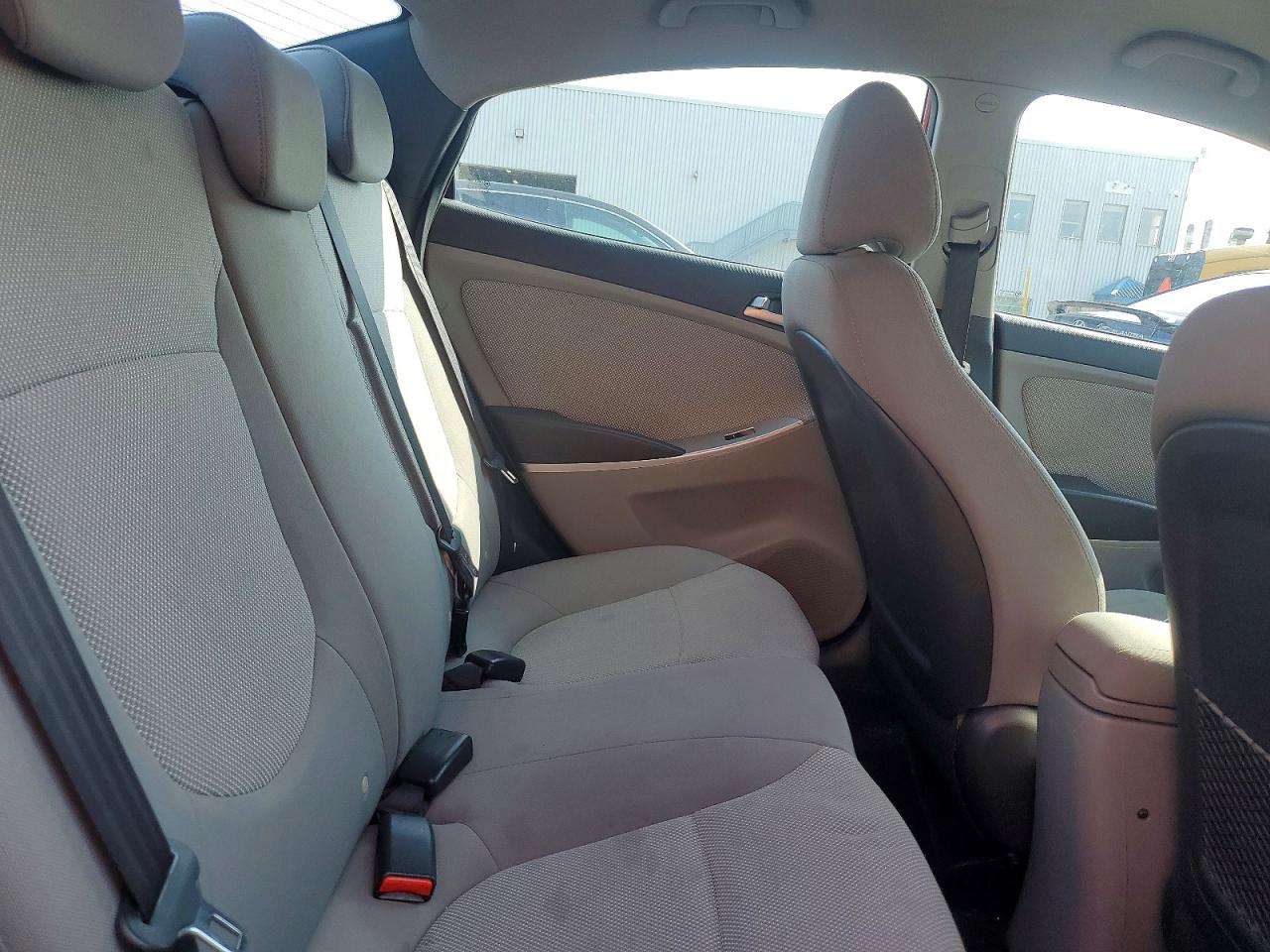 2014 Hyundai Accent Gls Red vin: KMHCT4AE6EU625309