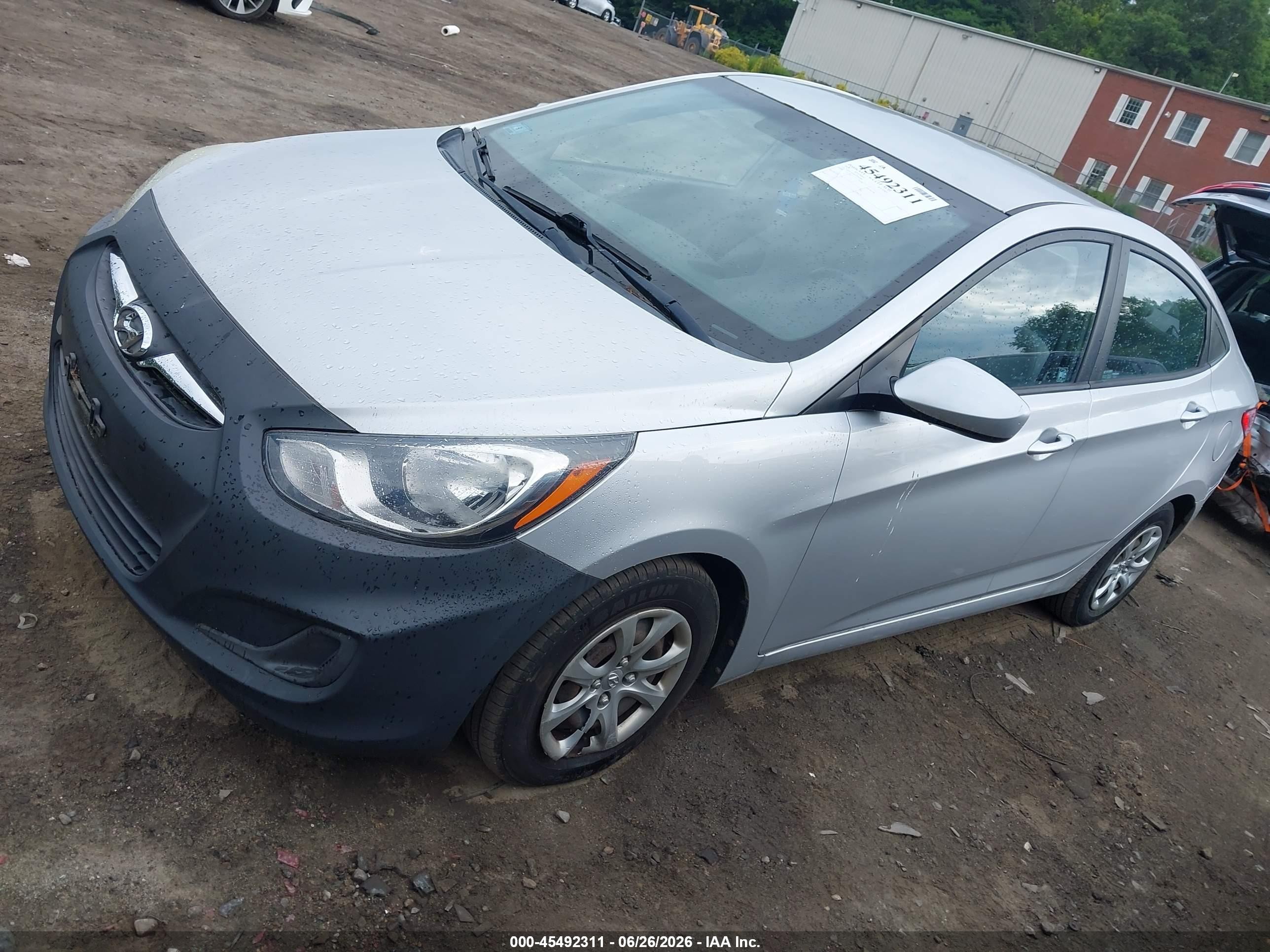 2014 Hyundai Accent Gls Silver vin: KMHCT4AE6EU640084