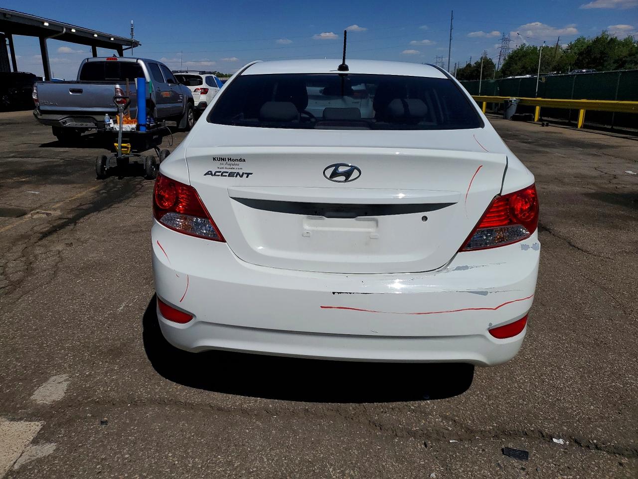 2014 Hyundai Accent Gls White vin: KMHCT4AE6EU661789