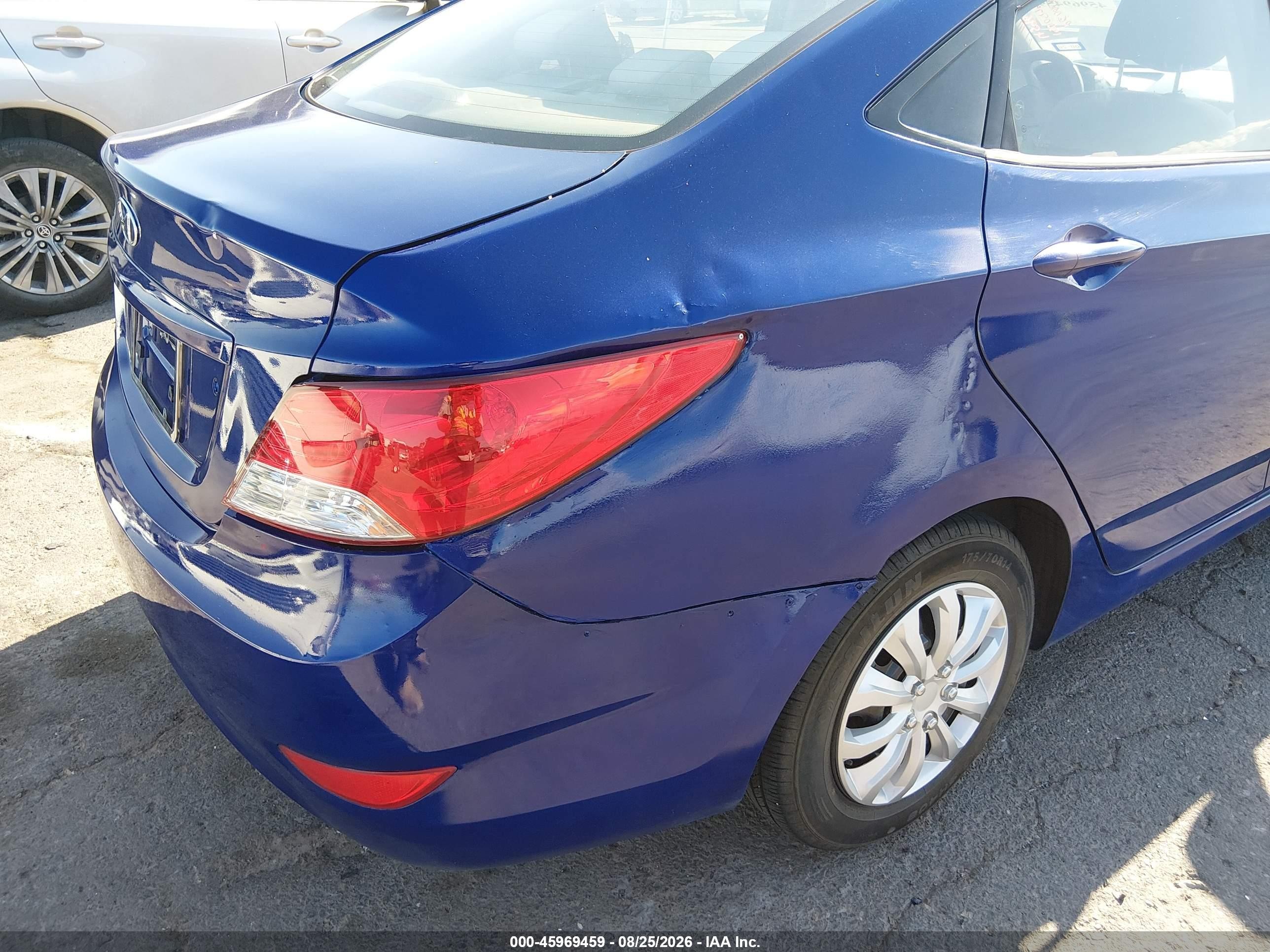 2014 Hyundai Accent Gls Blue vin: KMHCT4AE6EU681766