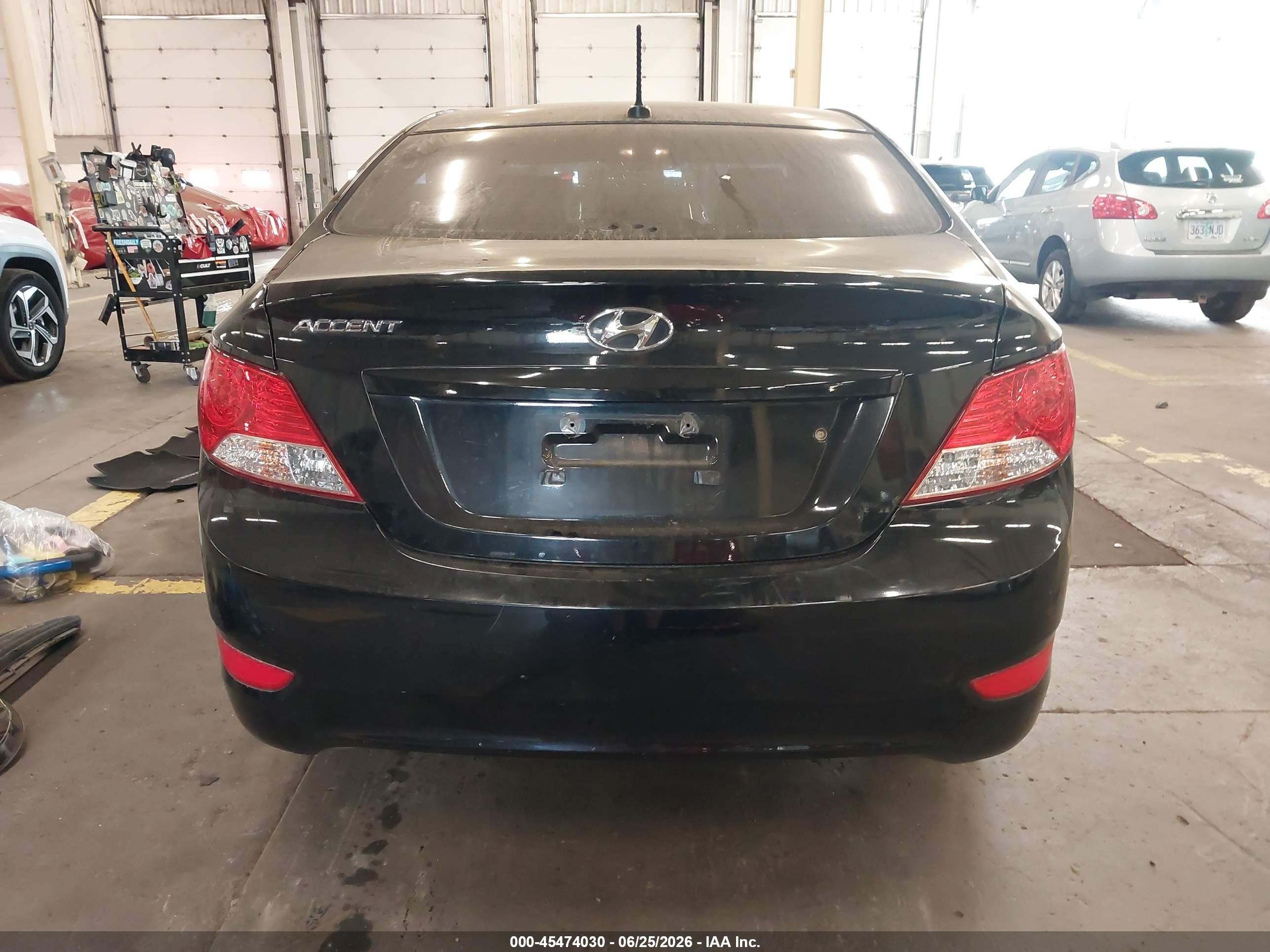 2014 Hyundai Accent Gls Black vin: KMHCT4AE6EU699345