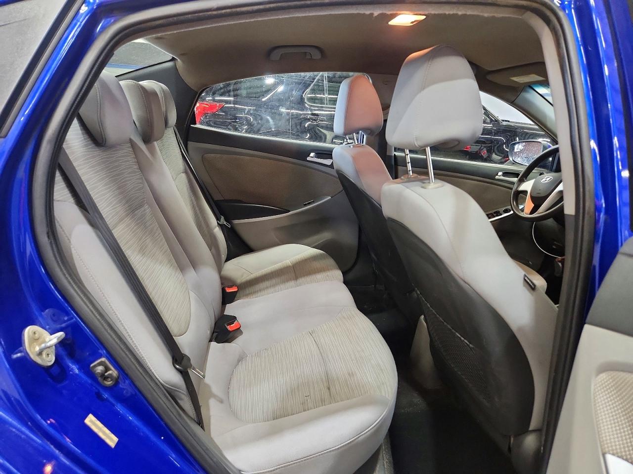 2014 Hyundai Accent Gls Blue vin: KMHCT4AE6EU758796