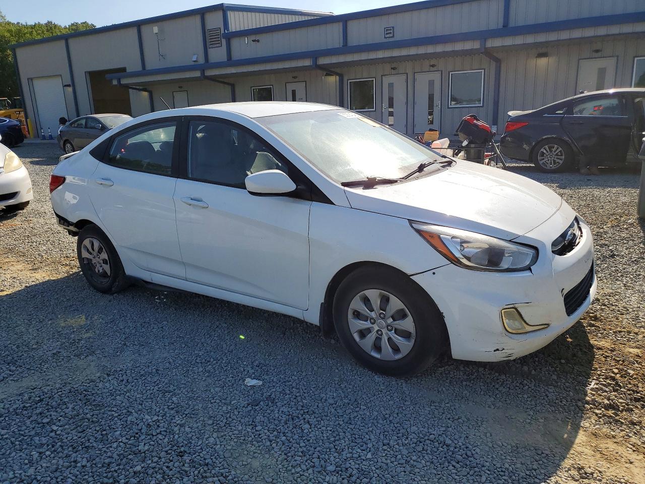 2015 Hyundai Accent Gls White vin: KMHCT4AE6FU799463