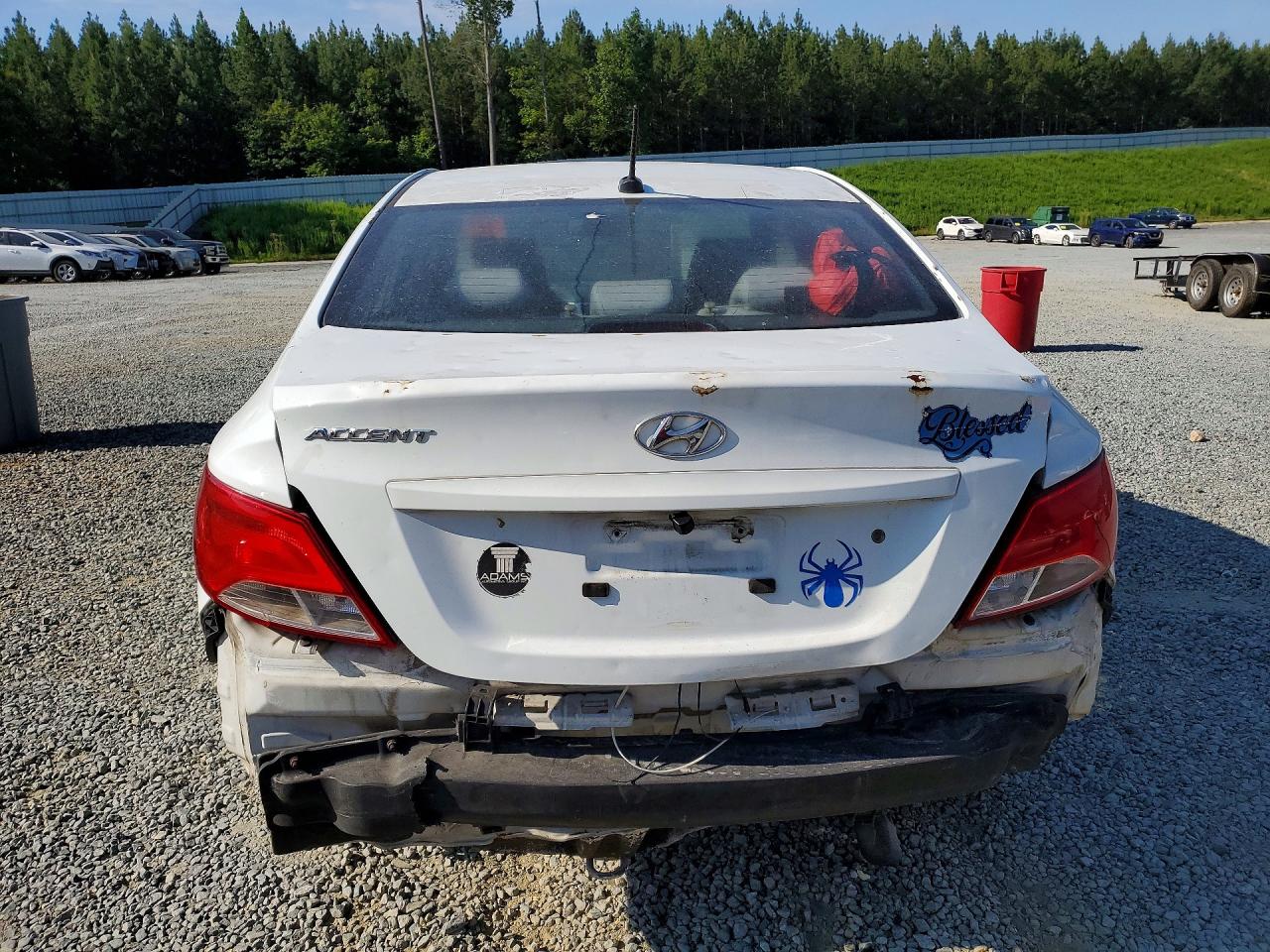 2015 Hyundai Accent Gls White vin: KMHCT4AE6FU799463