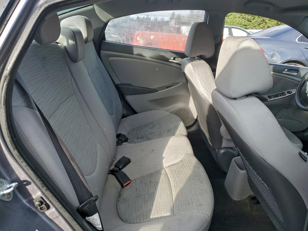 2015 Hyundai Accent Gls Silver vin: KMHCT4AE6FU807514