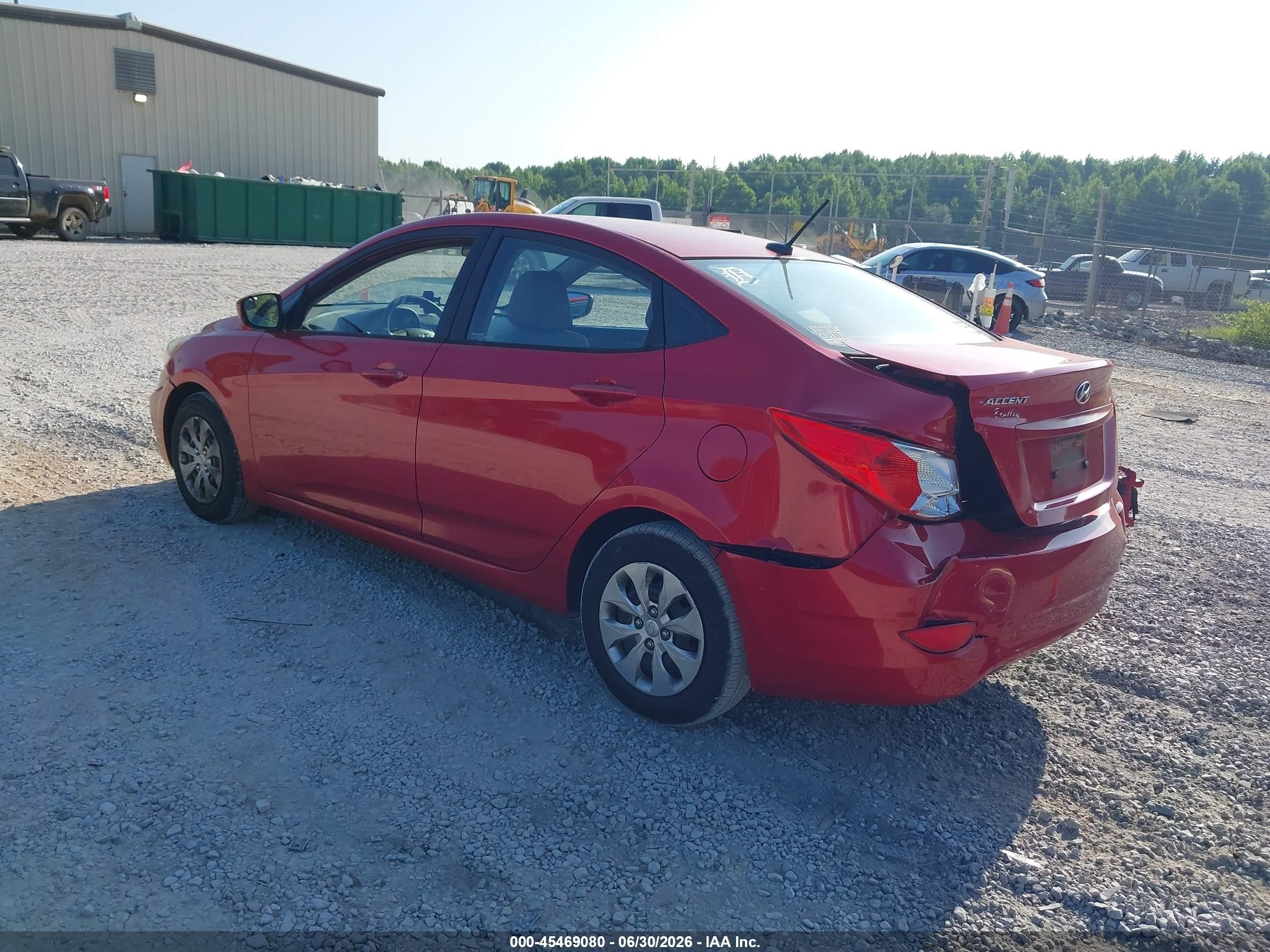 2015 Hyundai Accent Gls Красный vin: KMHCT4AE6FU868619