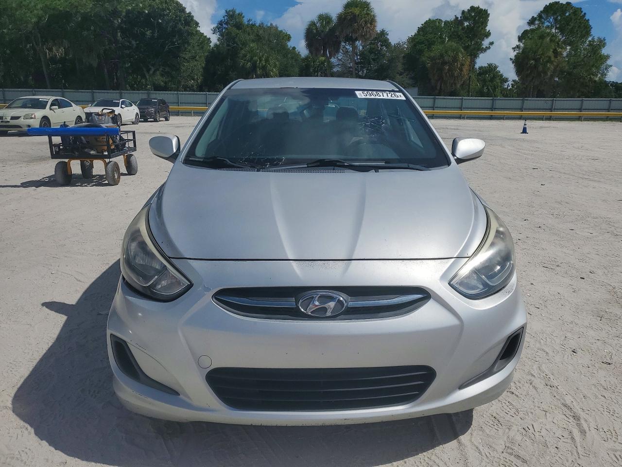 2015 Hyundai Accent Gls Silver vin: KMHCT4AE6FU907449