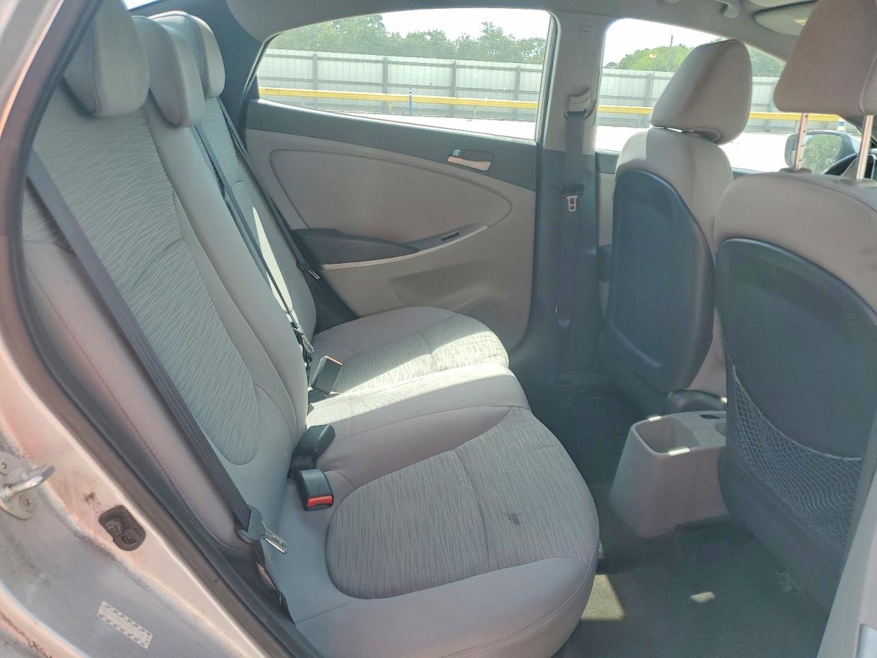 2015 Hyundai Accent Gls Silver vin: KMHCT4AE6FU907449