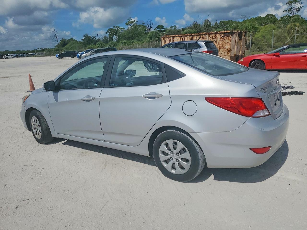 2015 Hyundai Accent Gls Silver vin: KMHCT4AE6FU907449