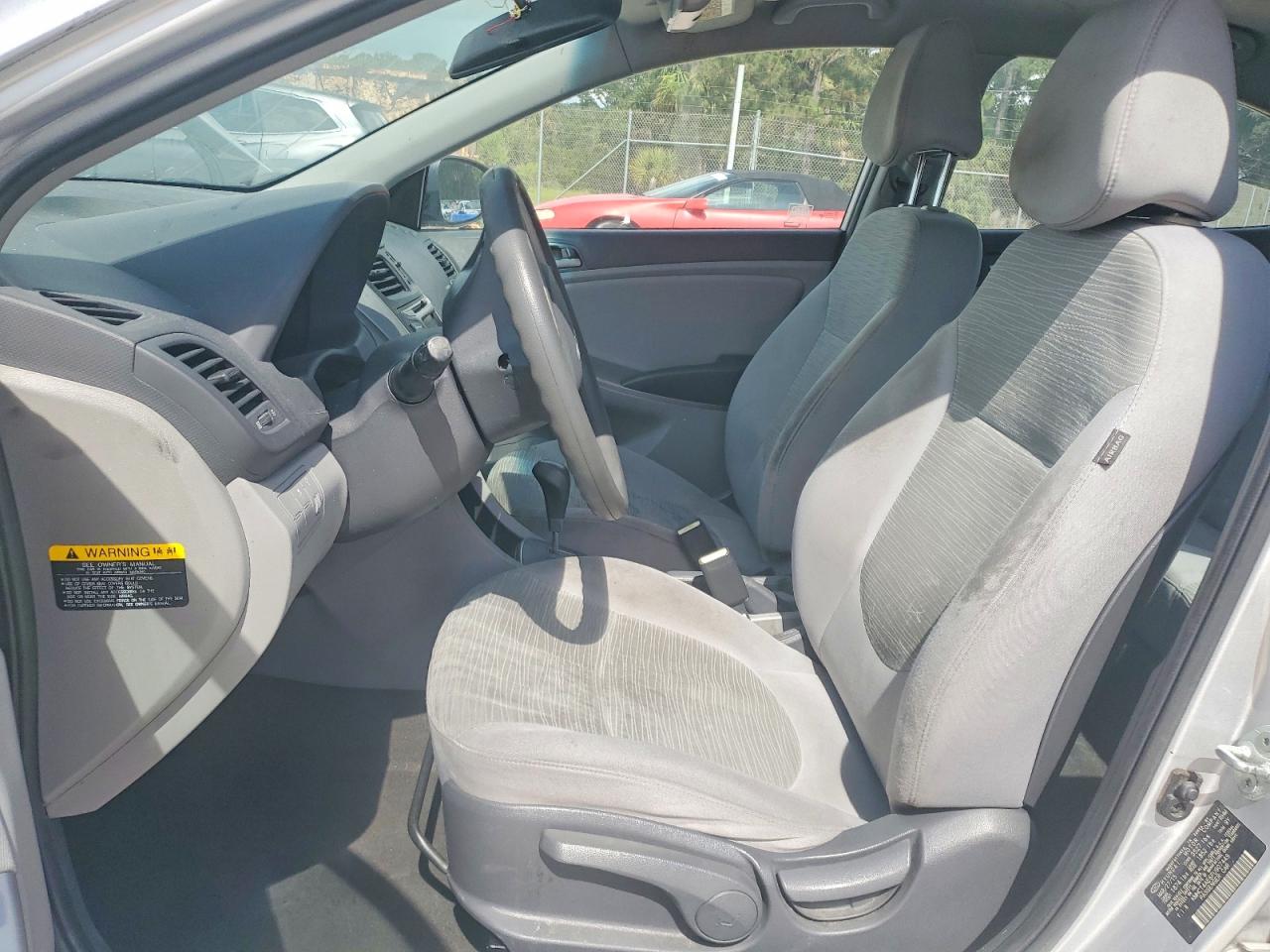 2015 Hyundai Accent Gls Silver vin: KMHCT4AE6FU907449