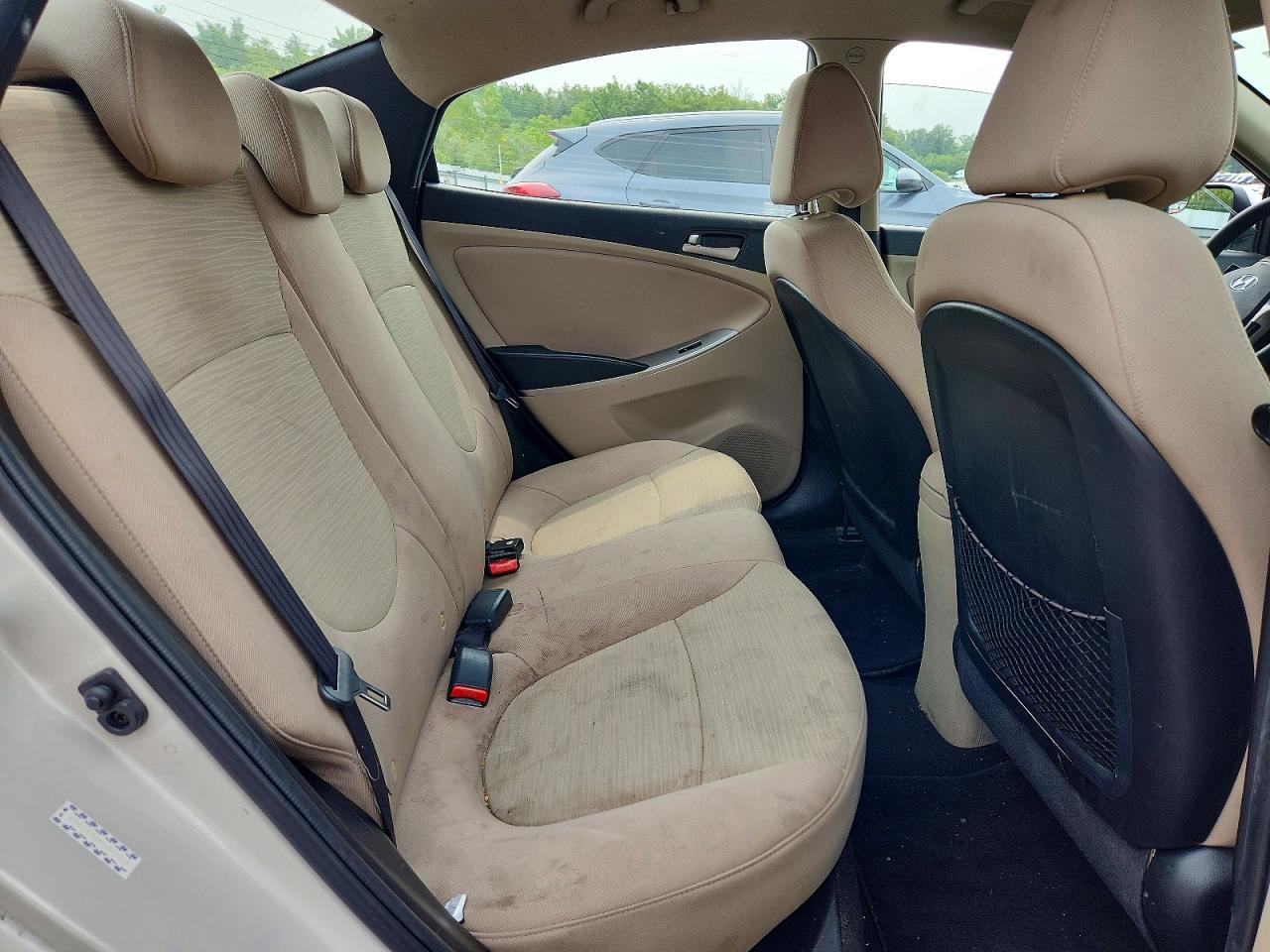2015 Hyundai Accent Gls White vin: KMHCT4AE6FU917026