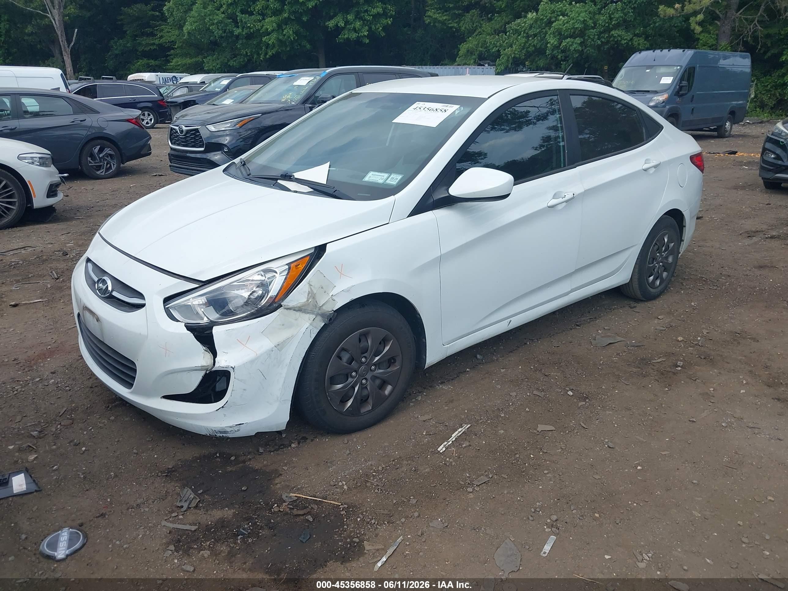 2015 Hyundai Accent Gls Белый vin: KMHCT4AE6FU917317