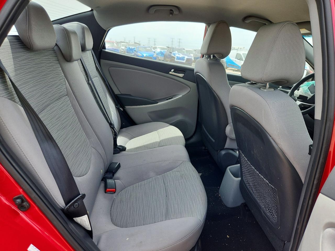 2015 Hyundai Accent Gls Red vin: KMHCT4AE6FU933212