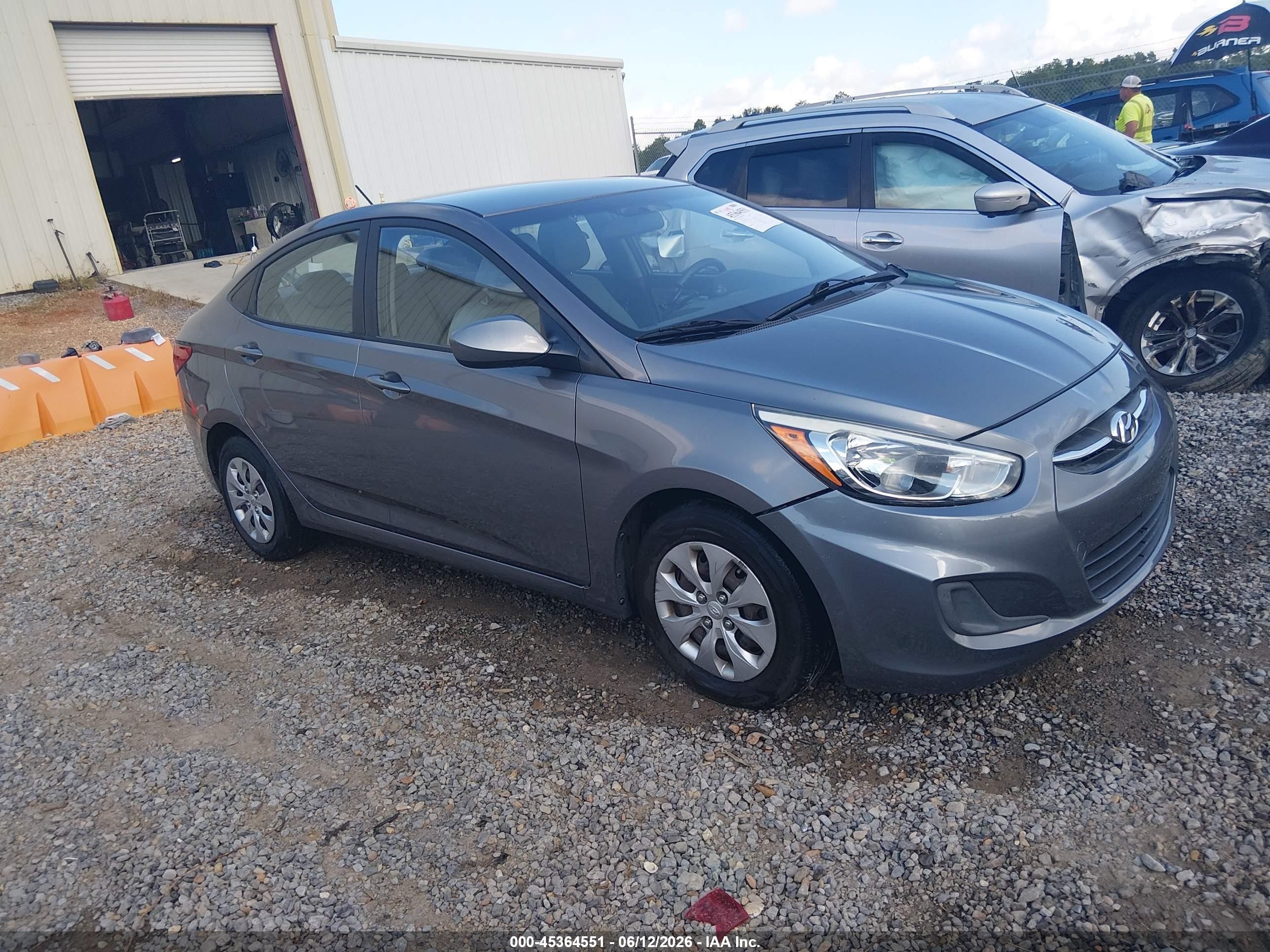 2016 Hyundai Accent Se Gray vin: KMHCT4AE6GU942882