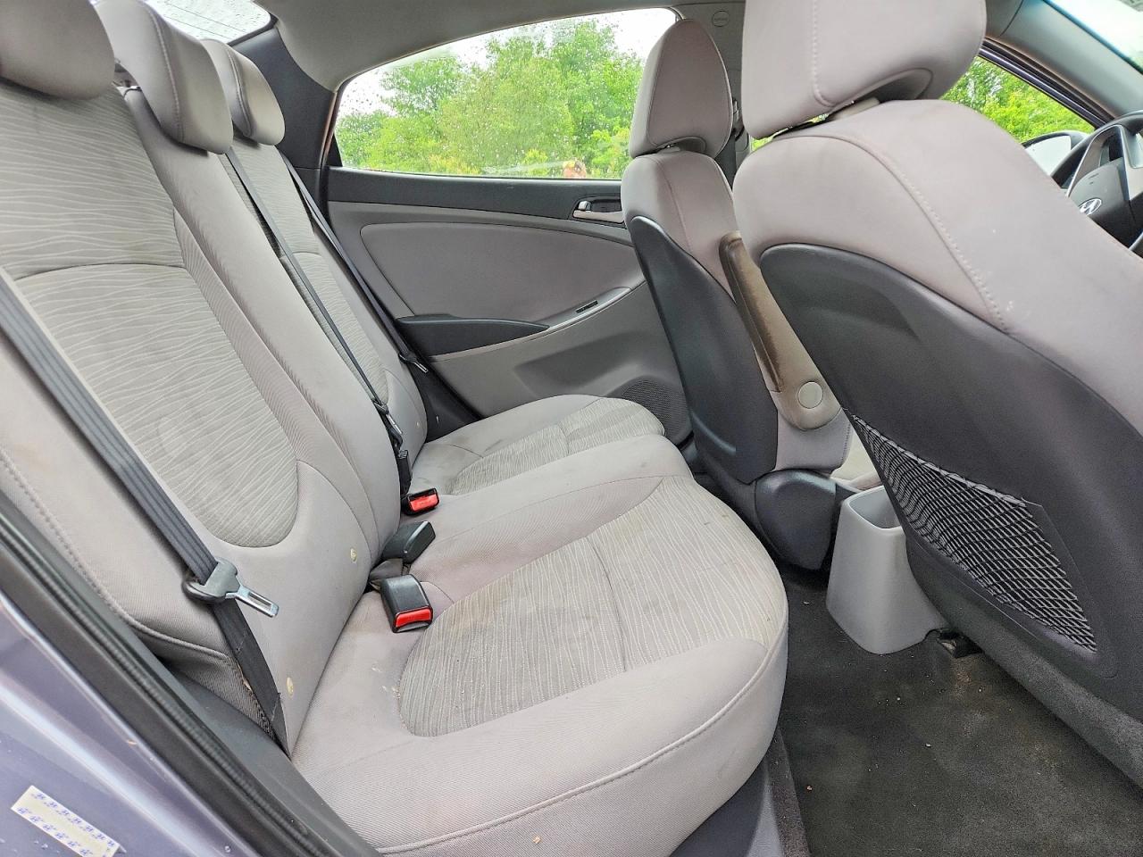 2017 Hyundai Accent Se Gray vin: KMHCT4AE6HU283283