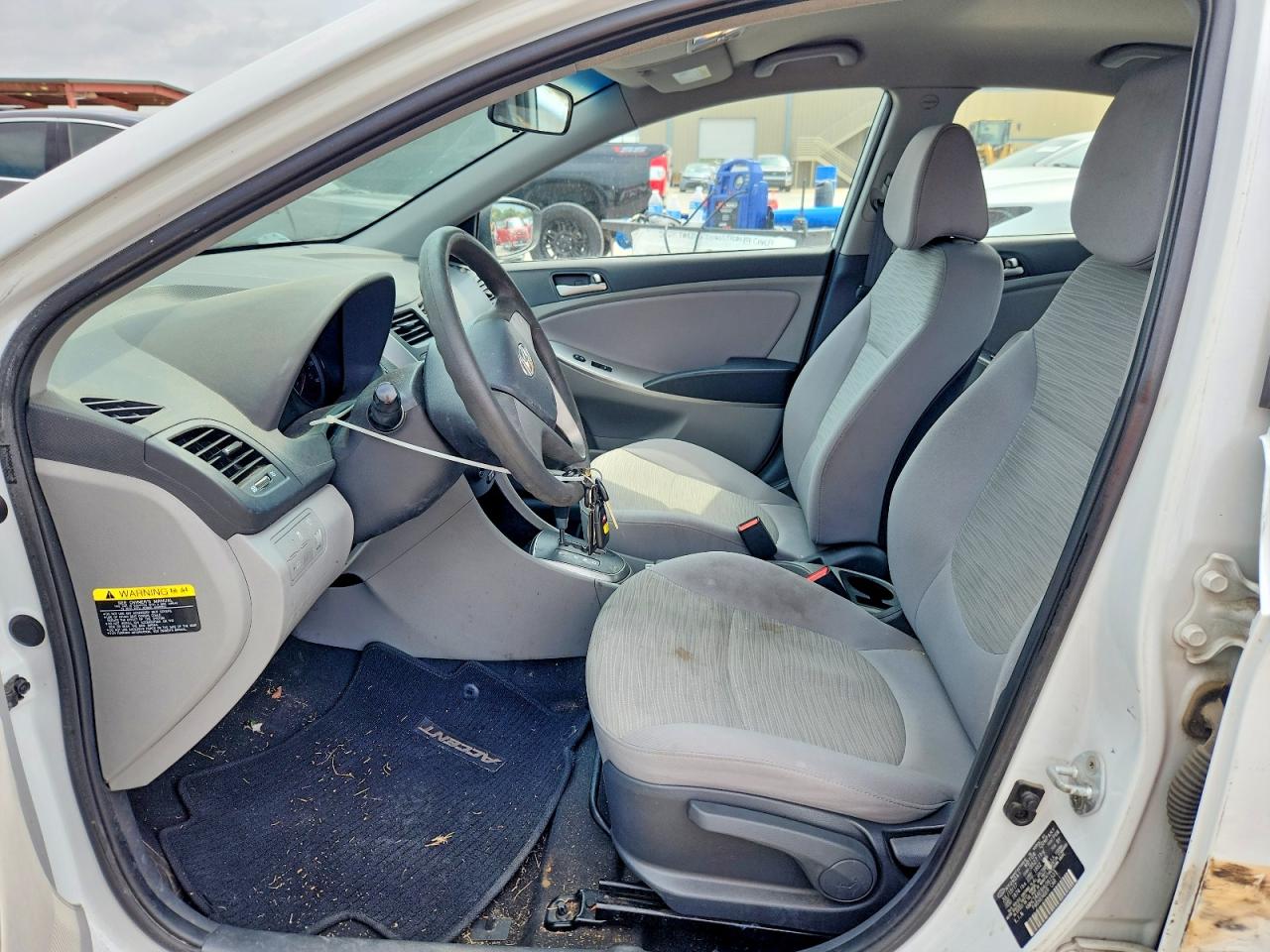 2017 Hyundai Accent Se White vin: KMHCT4AE6HU361531
