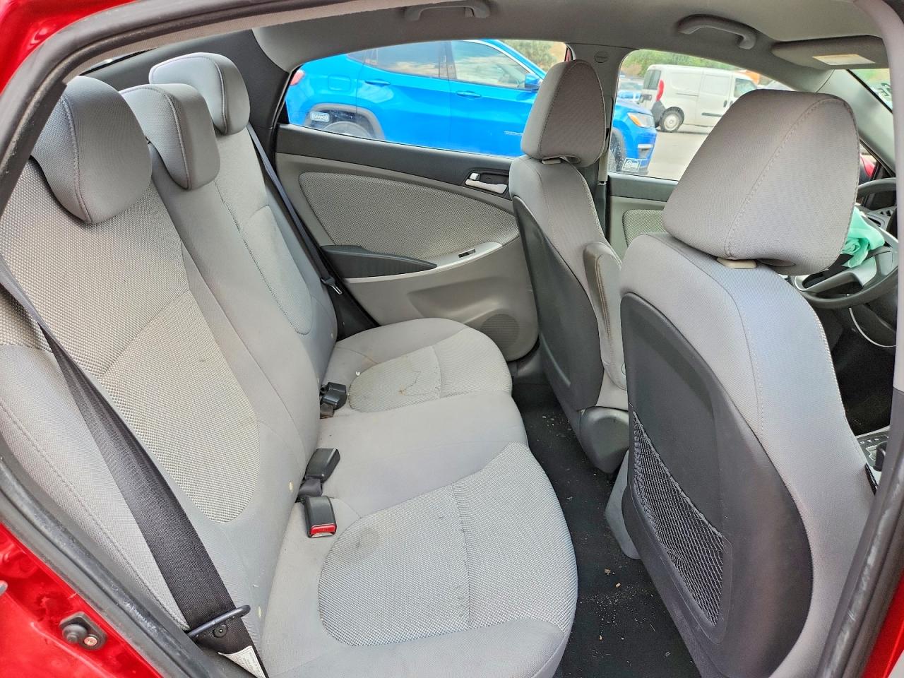 2012 Hyundai Accent Gls Red vin: KMHCT4AE7CU085143
