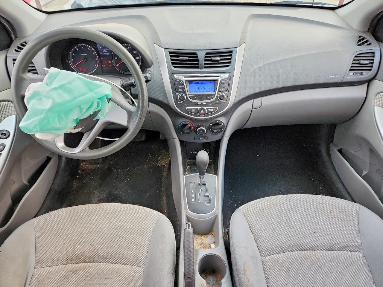 2012 Hyundai Accent Gls Red vin: KMHCT4AE7CU085143
