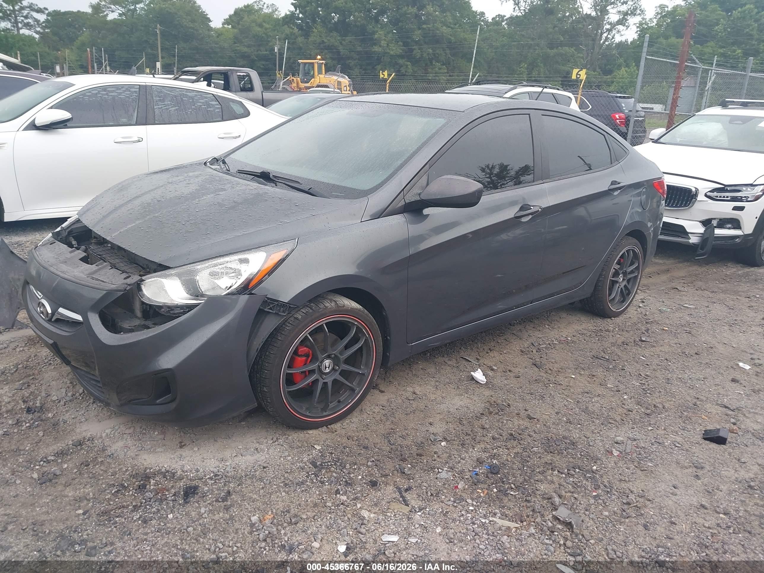 2012 Hyundai Accent Gls Gray vin: KMHCT4AE7CU088205