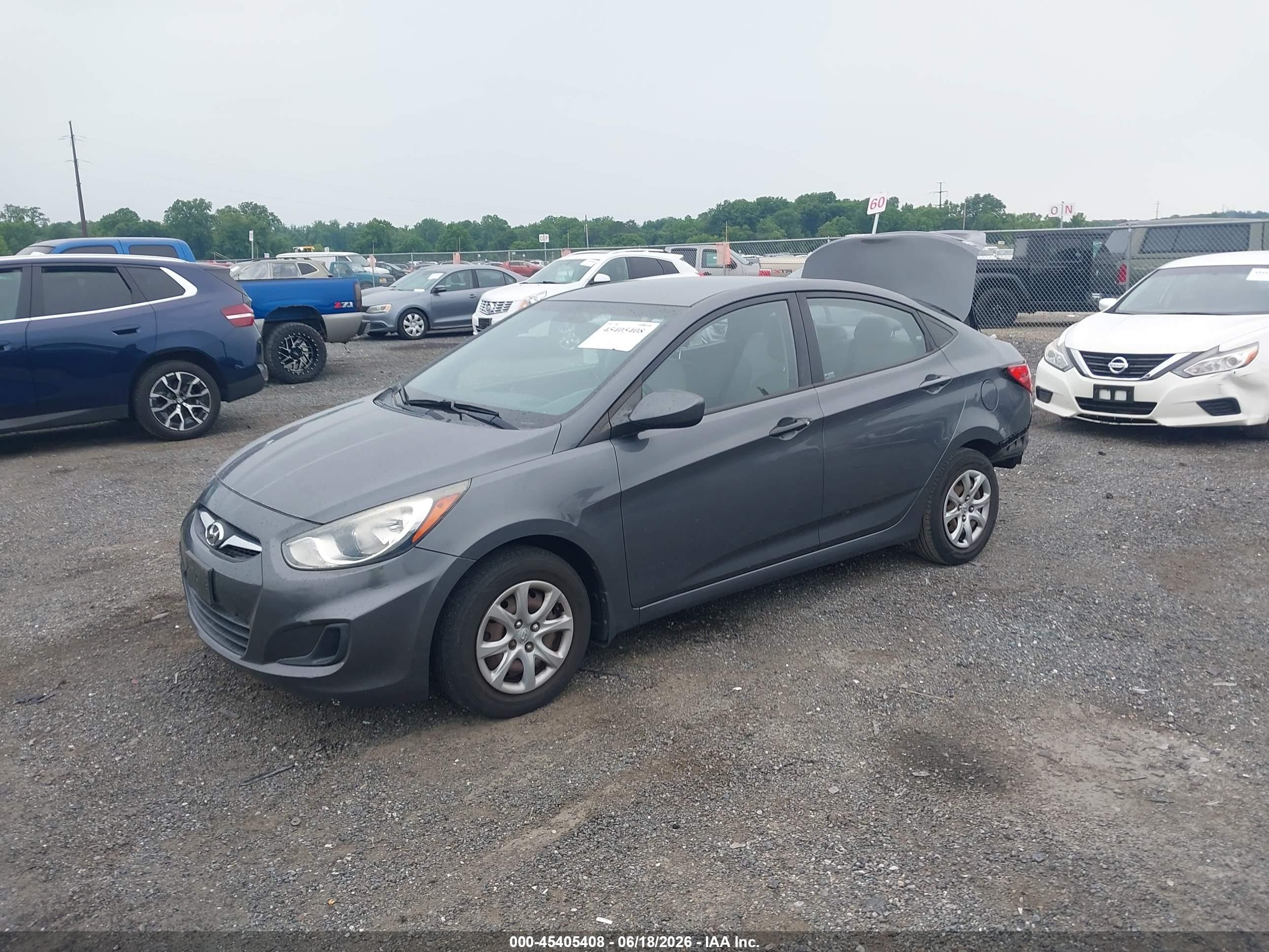 2012 Hyundai Accent Gls Gray vin: KMHCT4AE7CU206804