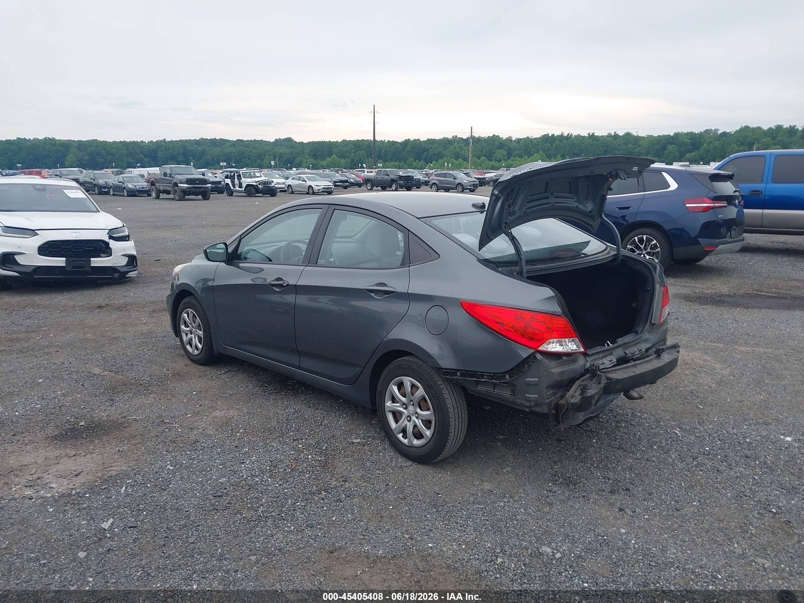 2012 Hyundai Accent Gls Gray vin: KMHCT4AE7CU206804