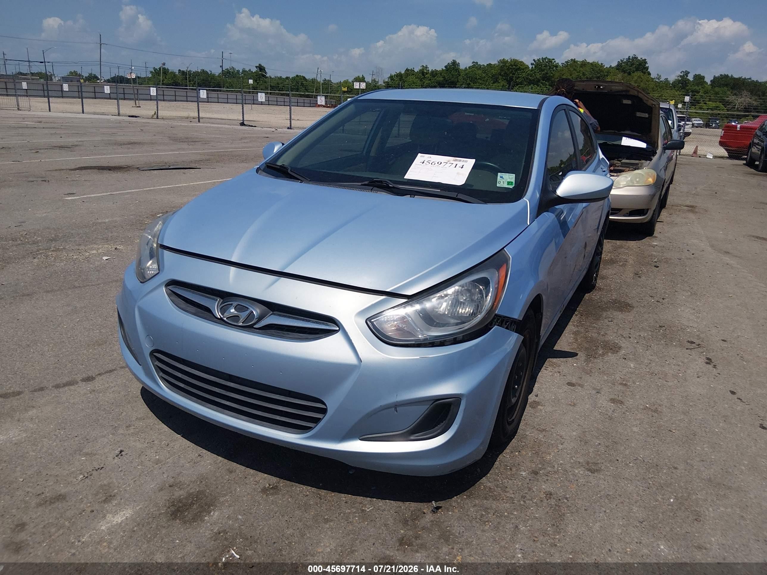 2012 Hyundai Accent Gls Light Blue vin: KMHCT4AE7CU229046