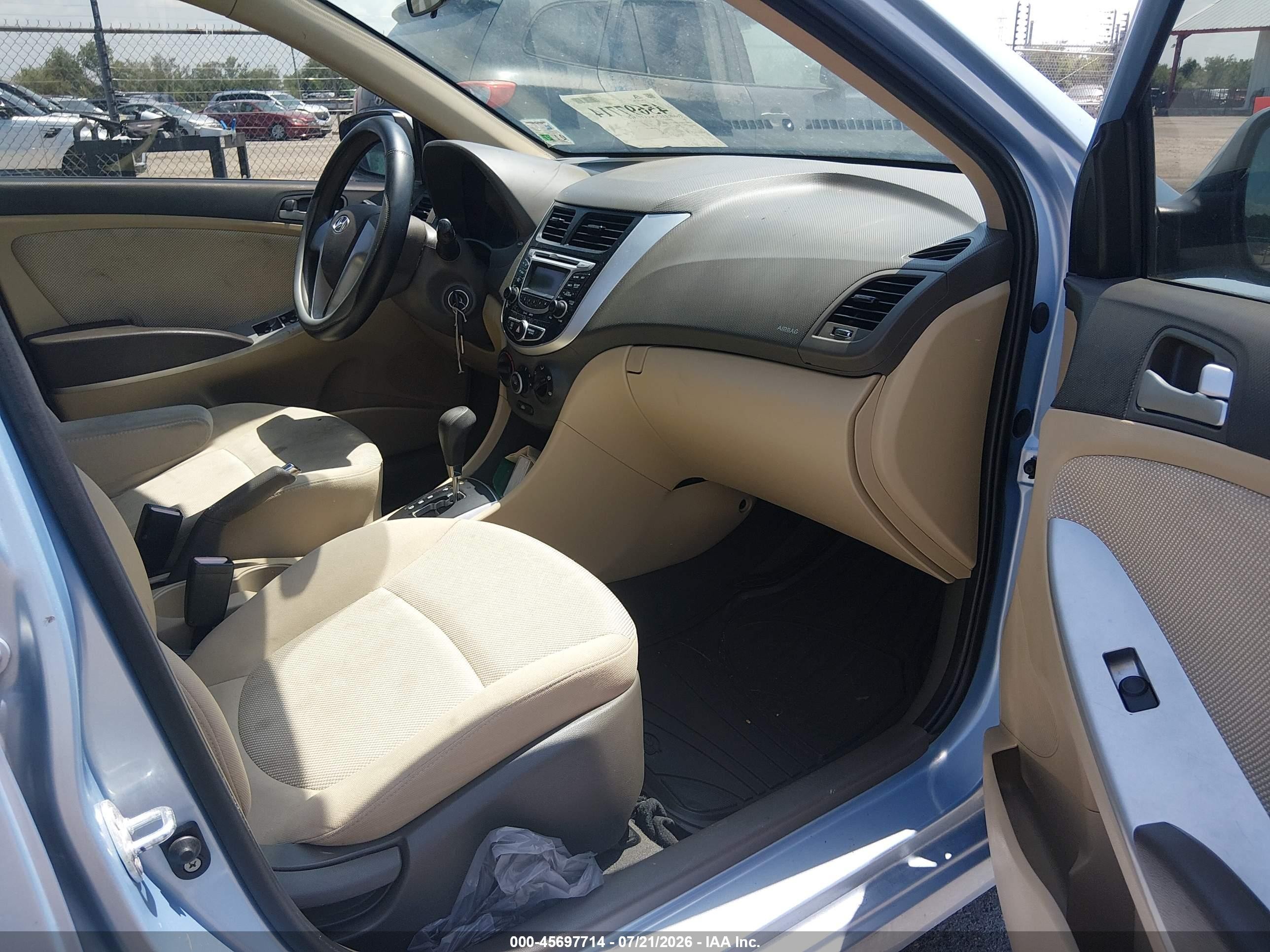 2012 Hyundai Accent Gls Light Blue vin: KMHCT4AE7CU229046