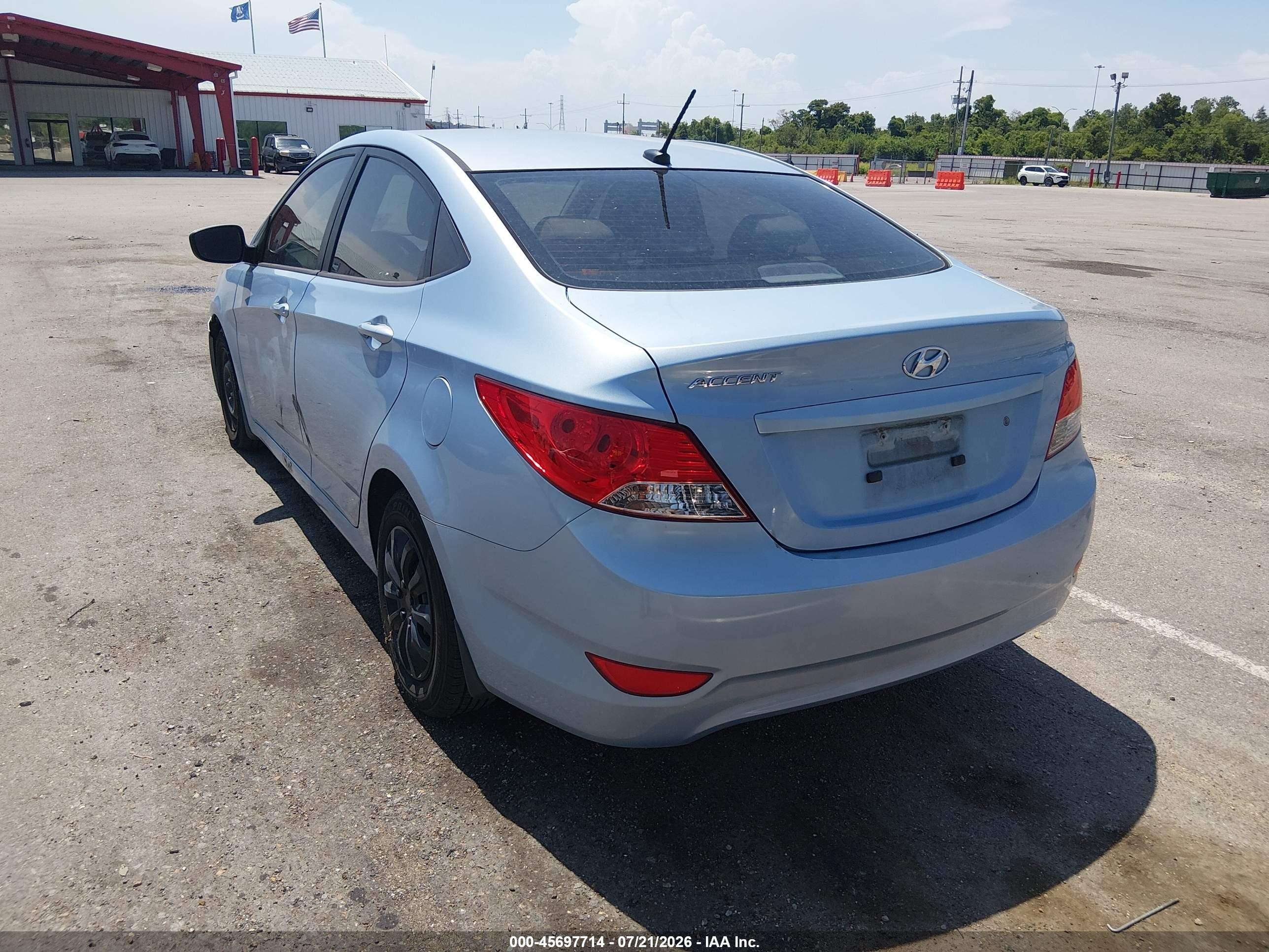 2012 Hyundai Accent Gls Light Blue vin: KMHCT4AE7CU229046
