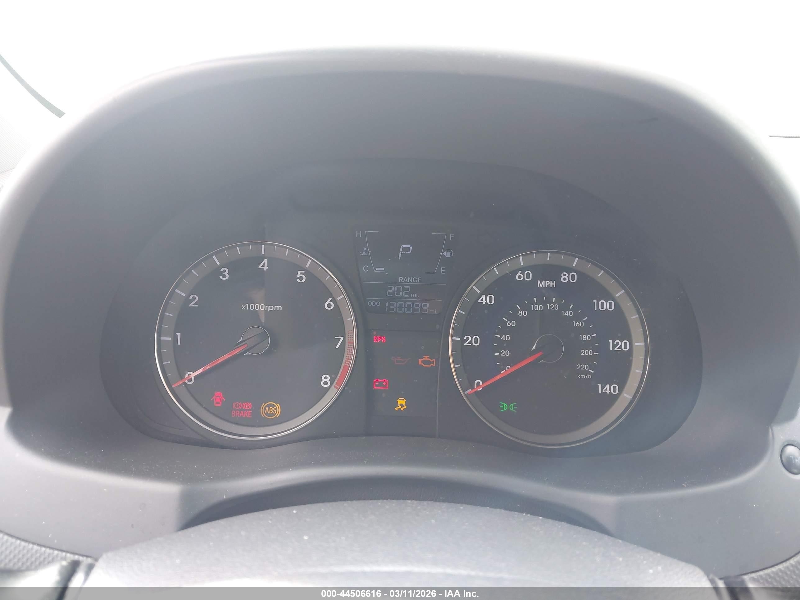 2013 Hyundai Accent Gls Silver vin: KMHCT4AE7DU308556