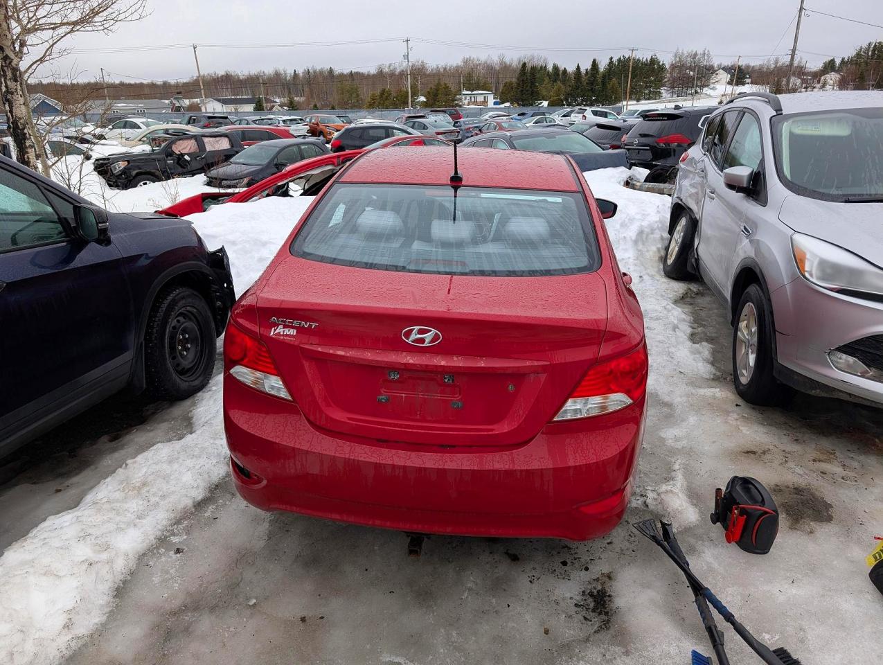 2013 Hyundai Accent Gls Red vin: KMHCT4AE7DU309769