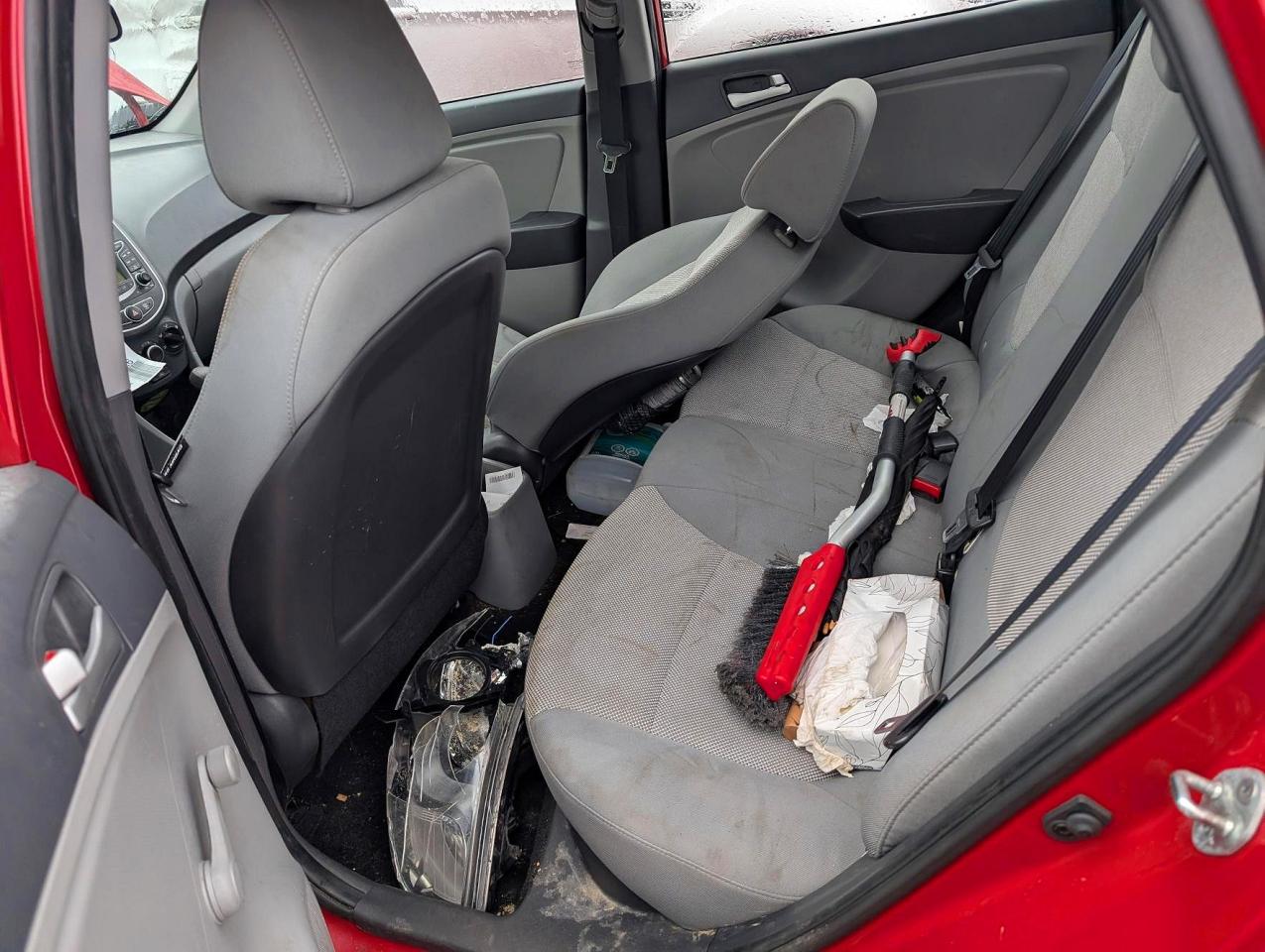2013 Hyundai Accent Gls Red vin: KMHCT4AE7DU309769