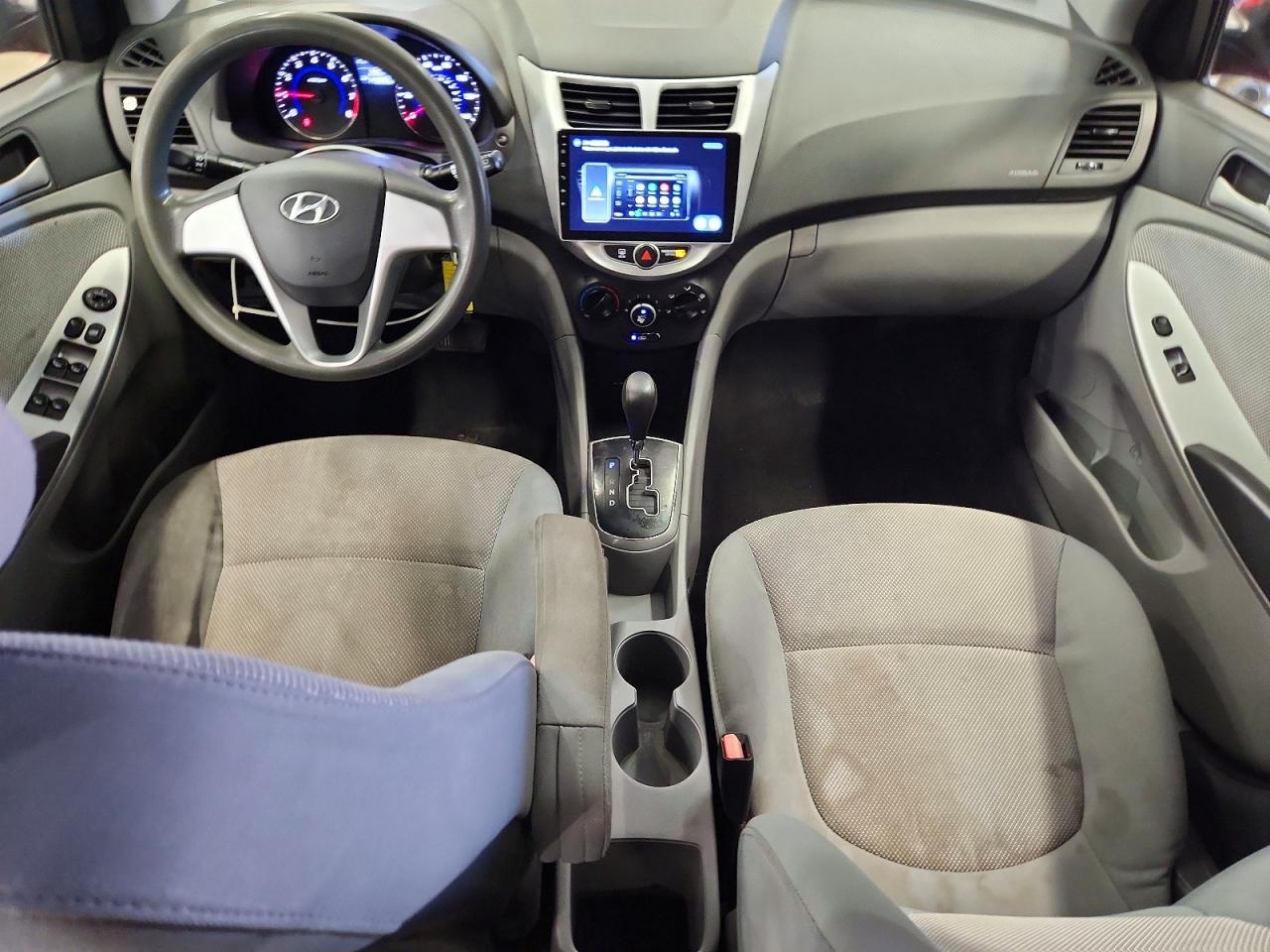 2013 Hyundai Accent Red vin: KMHCT4AE7DU475855
