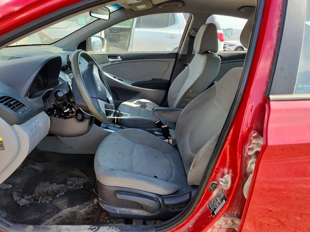 2013 Hyundai Accent Gls Red vin: KMHCT4AE7DU494812