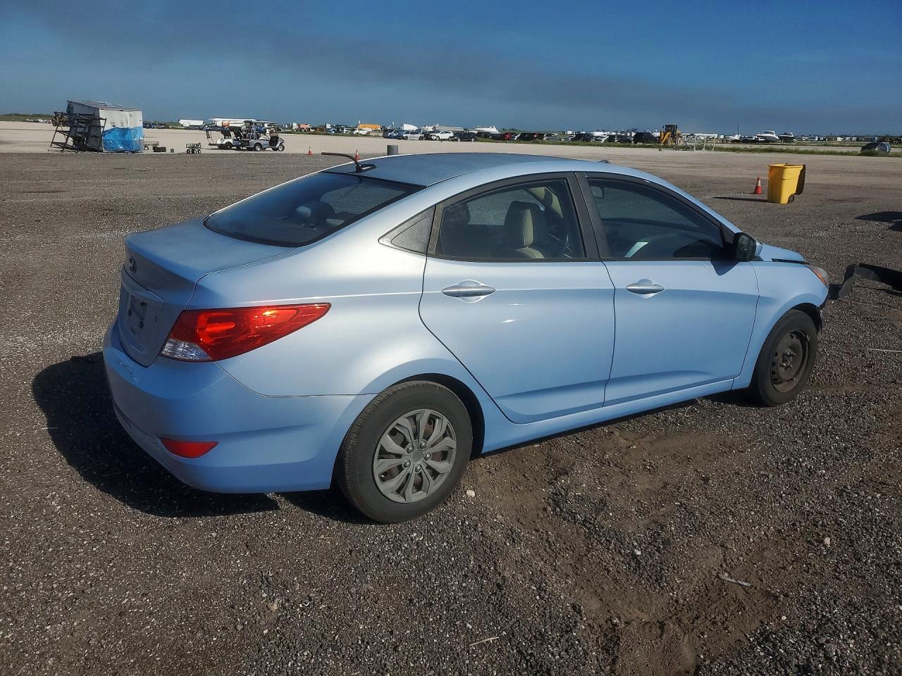 2013 Hyundai Accent Gls Blue vin: KMHCT4AE7DU526304