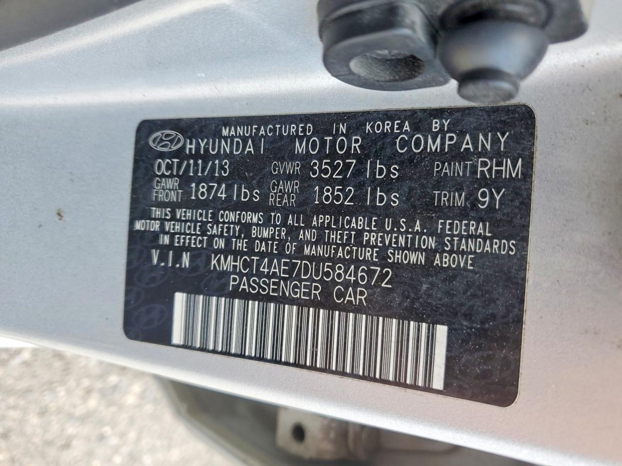 2013 Hyundai Accent Gls Silver vin: KMHCT4AE7DU584672