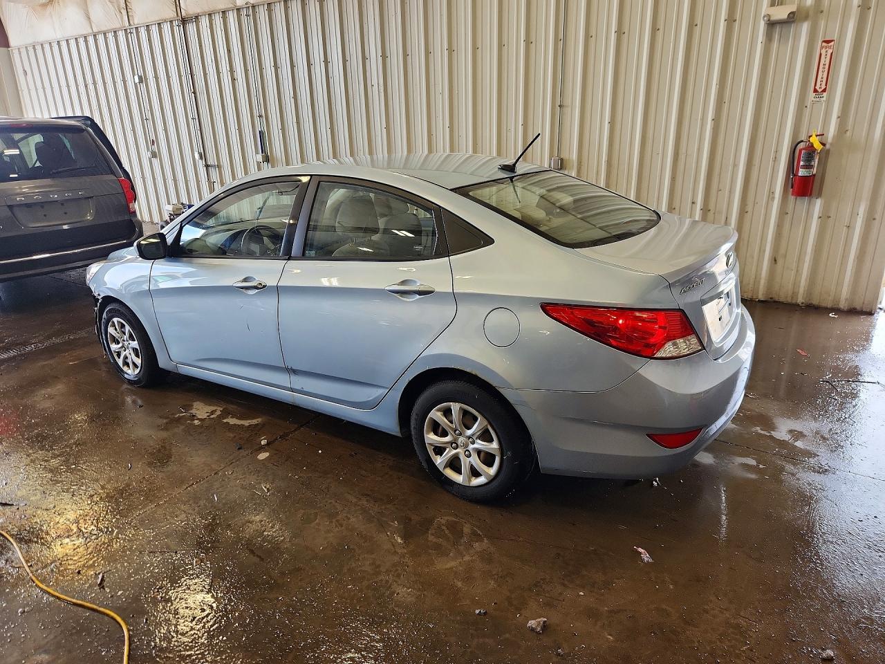 2014 Hyundai Accent Gls Blue vin: KMHCT4AE7EU686362