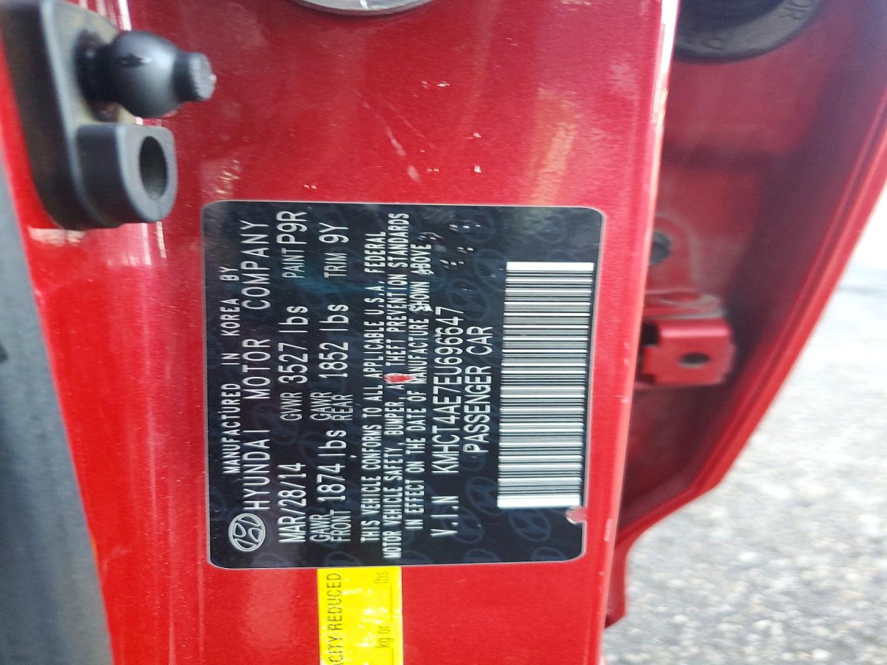 2014 Hyundai Accent Gls Red vin: KMHCT4AE7EU696647