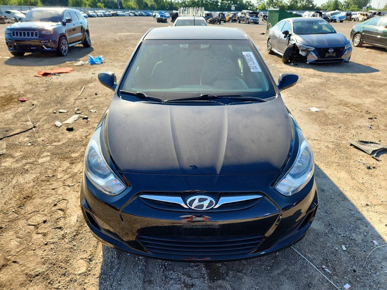 2014 Hyundai Accent Gls Черный vin: KMHCT4AE7EU718162