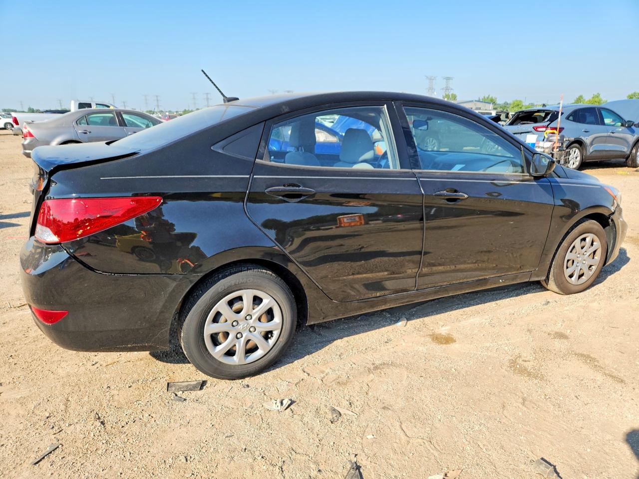 2014 Hyundai Accent Gls Черный vin: KMHCT4AE7EU718162