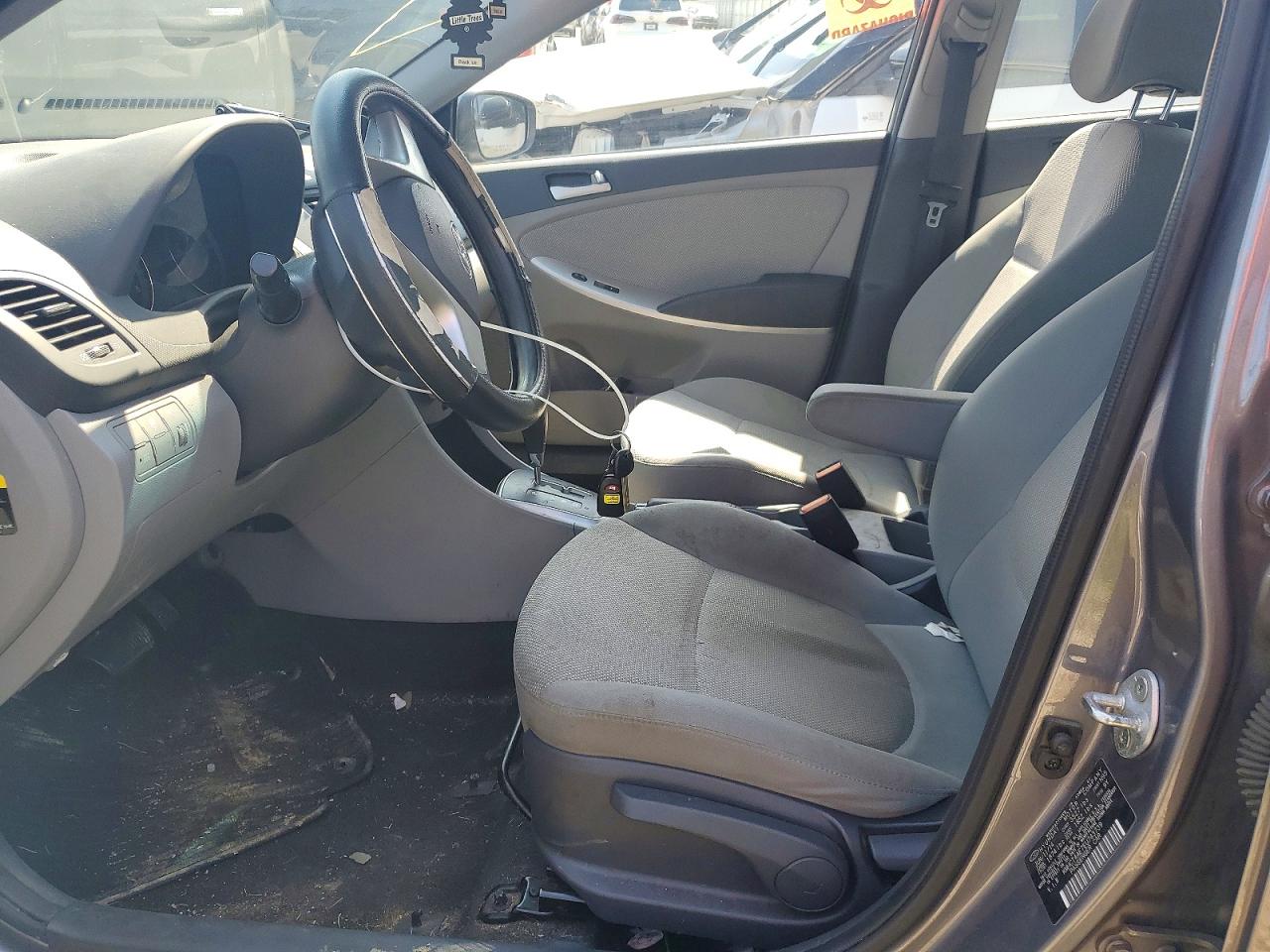 2014 Hyundai Accent Gls Gray vin: KMHCT4AE7EU743739