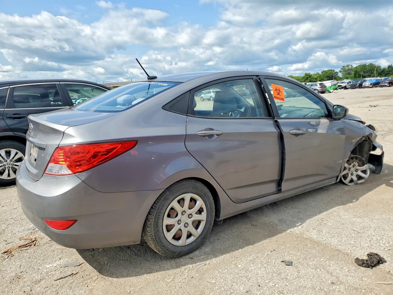 2014 Hyundai Accent Gls Gray vin: KMHCT4AE7EU743739